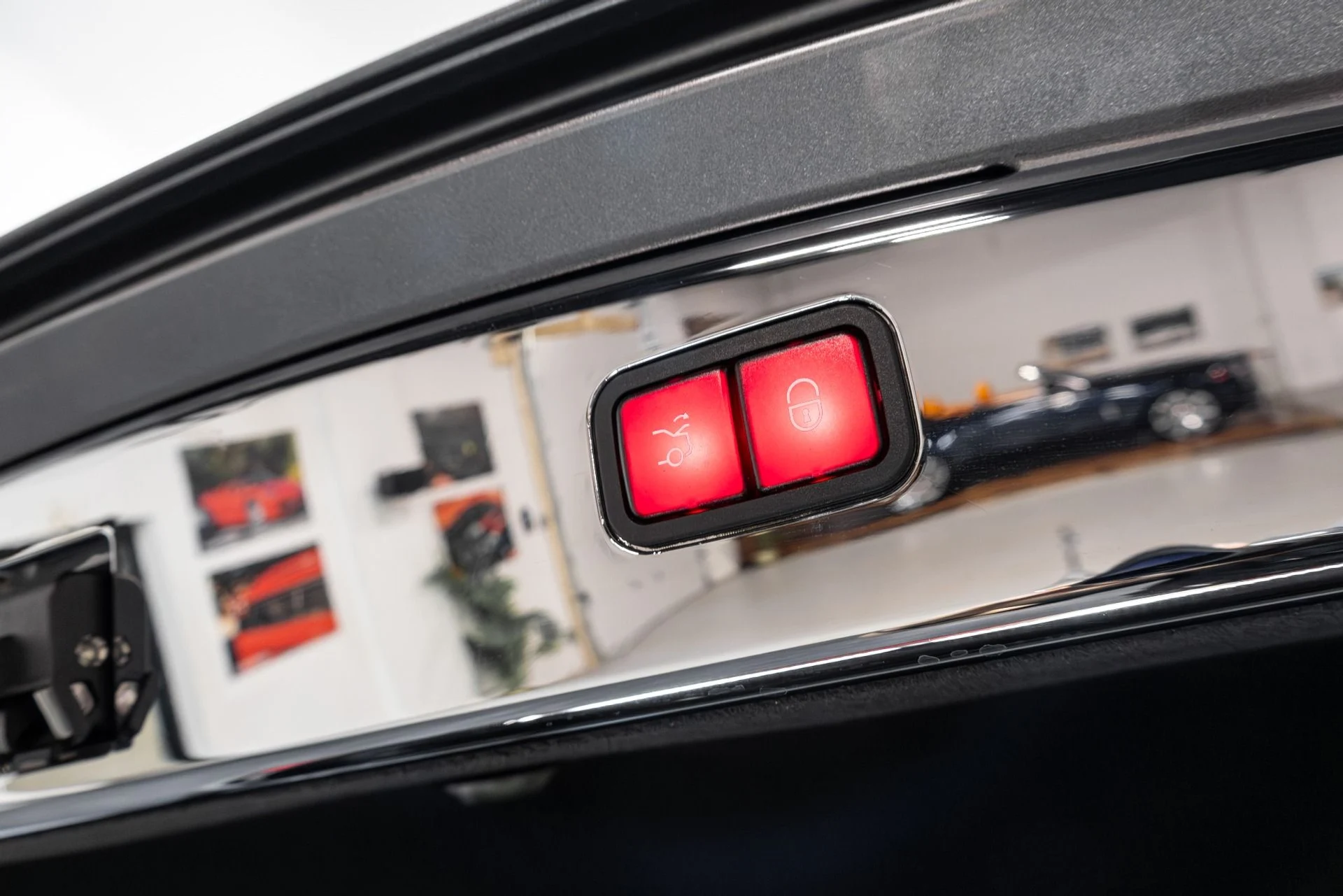 mph056_129230496_Used_2004_Maybach_57_1769486757_c24fc68ef2