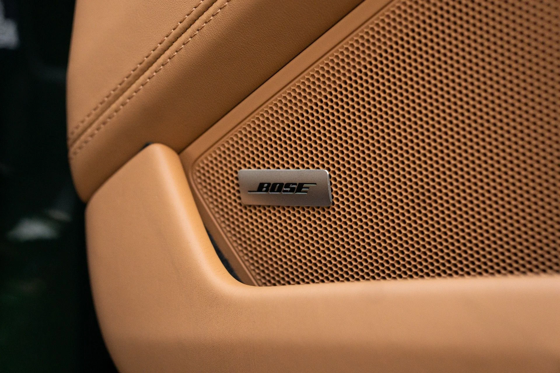 mph056_1370193843_Used_2026_Porsche_911_GT_3_Touring_1770143984_2c56280bf6