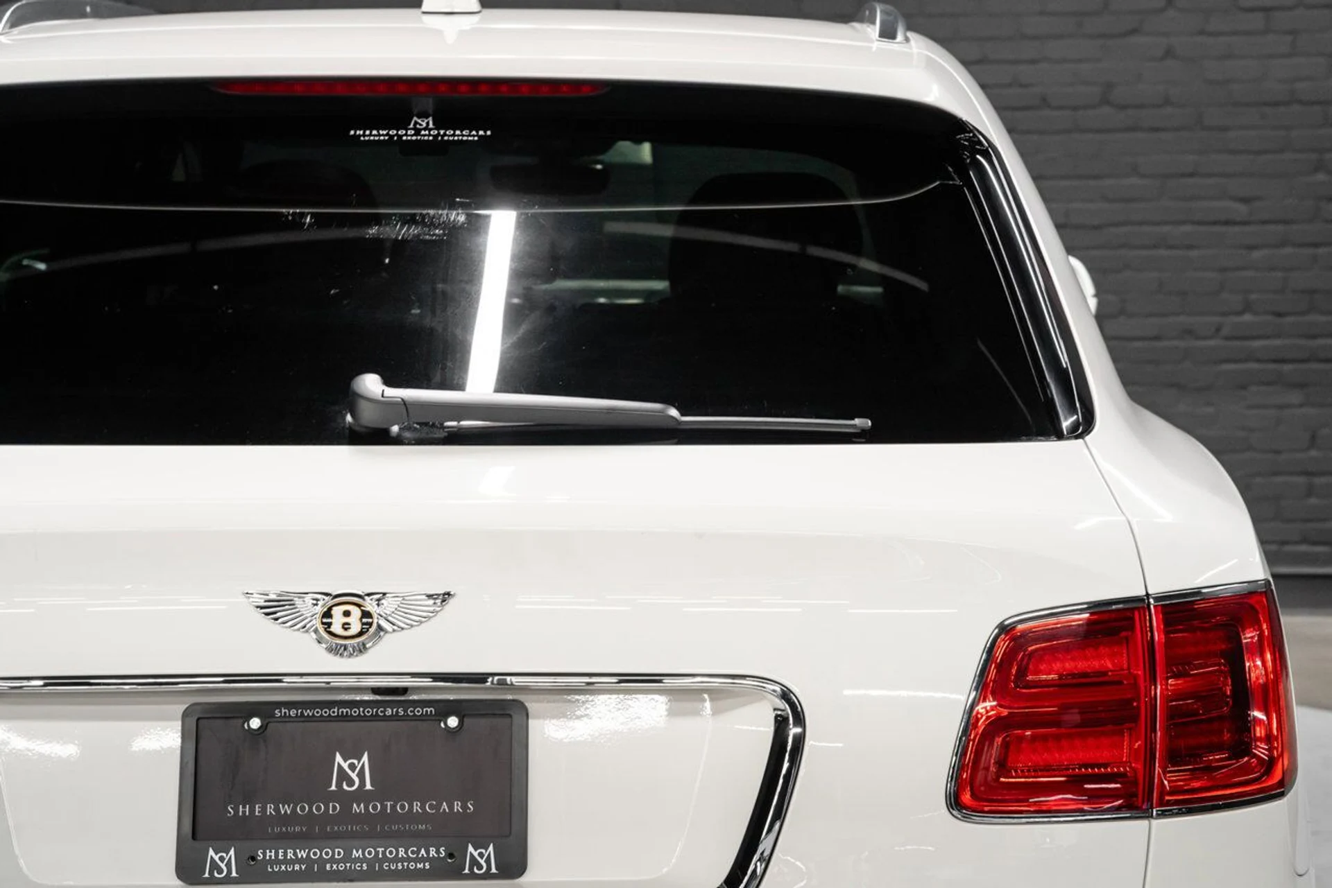 mph056_1370655601_bentley_bentayga_2019_3d99fc3a53