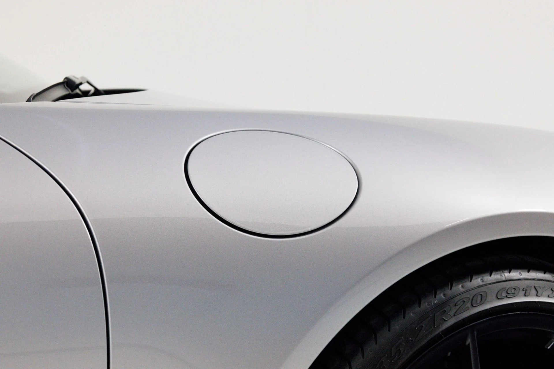 mph056_138538370_Used_2017_Porsche_911_Carrera_S_1769117498_9994fbe1f1