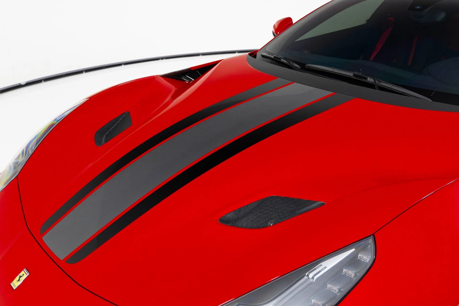 mph056_1411692720_Used_2017_Ferrari_F12_TDF_1760045738_2cf704a1c7