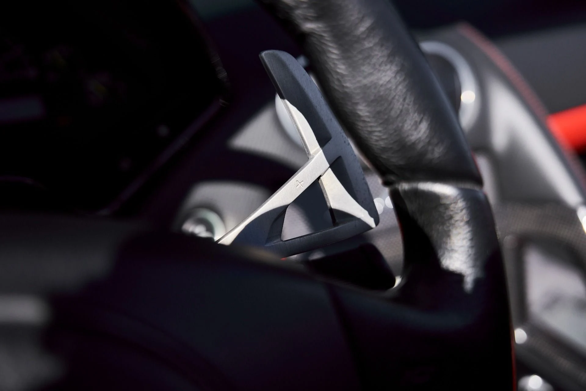 mph056_1436791660_Used_2006_Lamborghini_Murcielago_Base_1773347317_2cb6be2eca