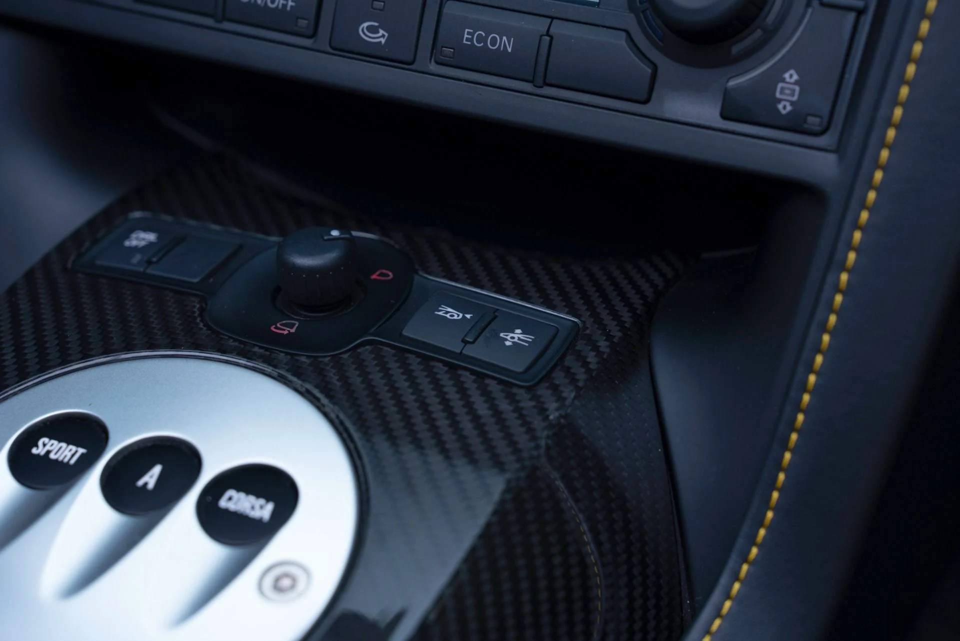 mph056_1446472768_Used_2011_Lamborghini_Gallardo_LP_560_4_Spyder_1780329750_dc916c7f8d