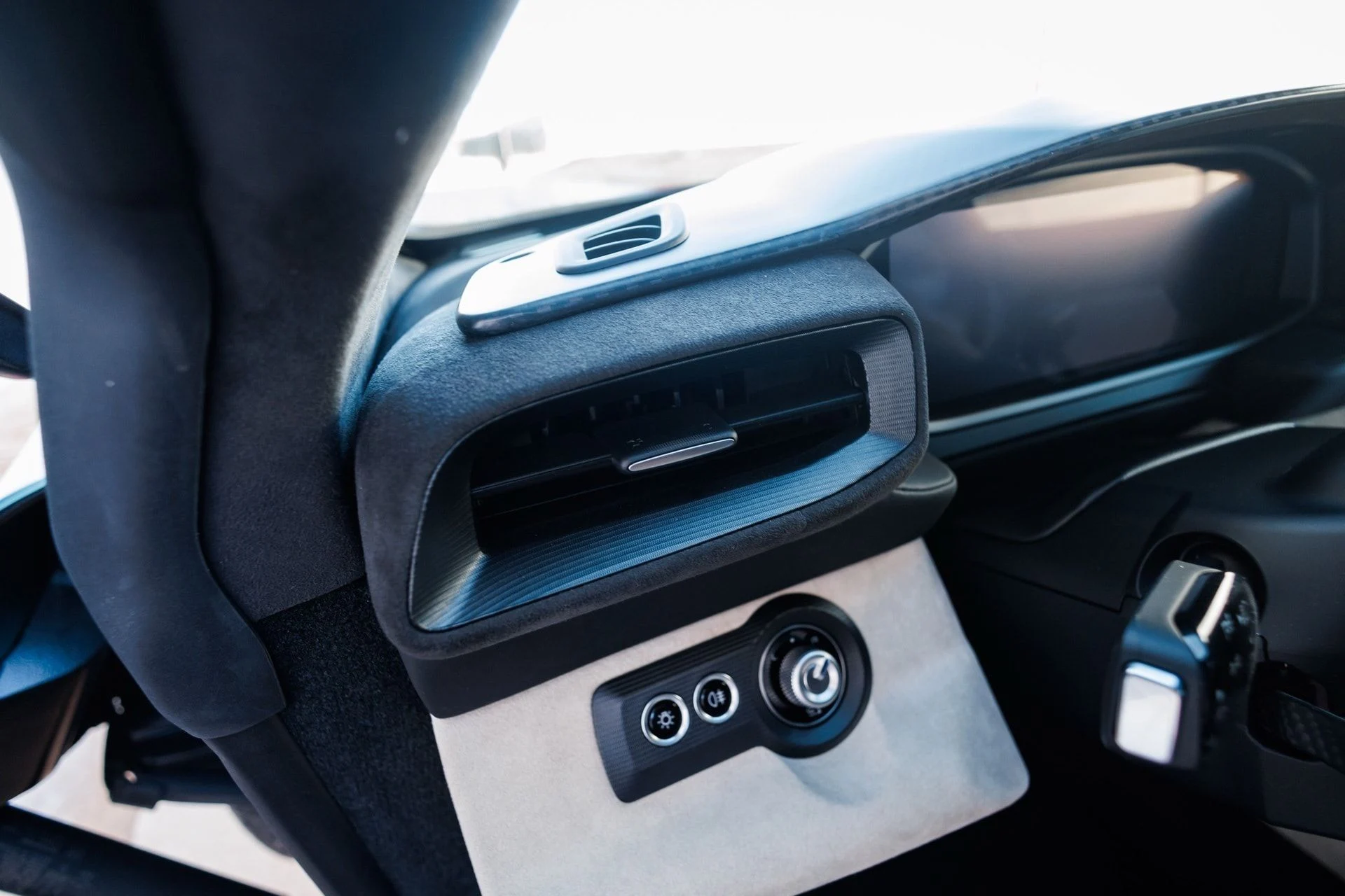 mph056_147061247_da85373604148a0438a9dd86dc08d0b4x_0ffb999827