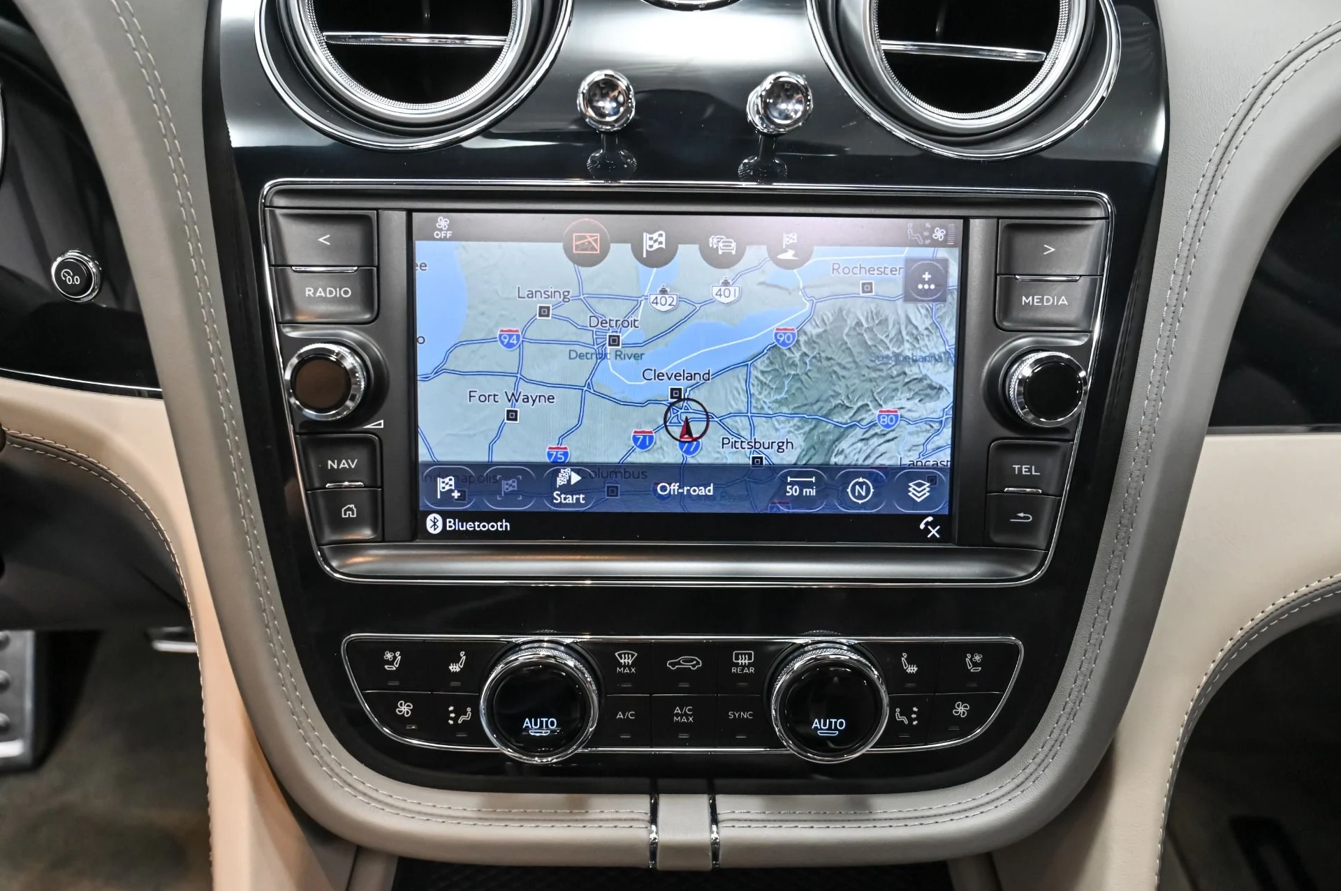 mph056_1553204665_Used_2018_Bentley_Bentayga_Mulliner_1757711699_b485f31b47