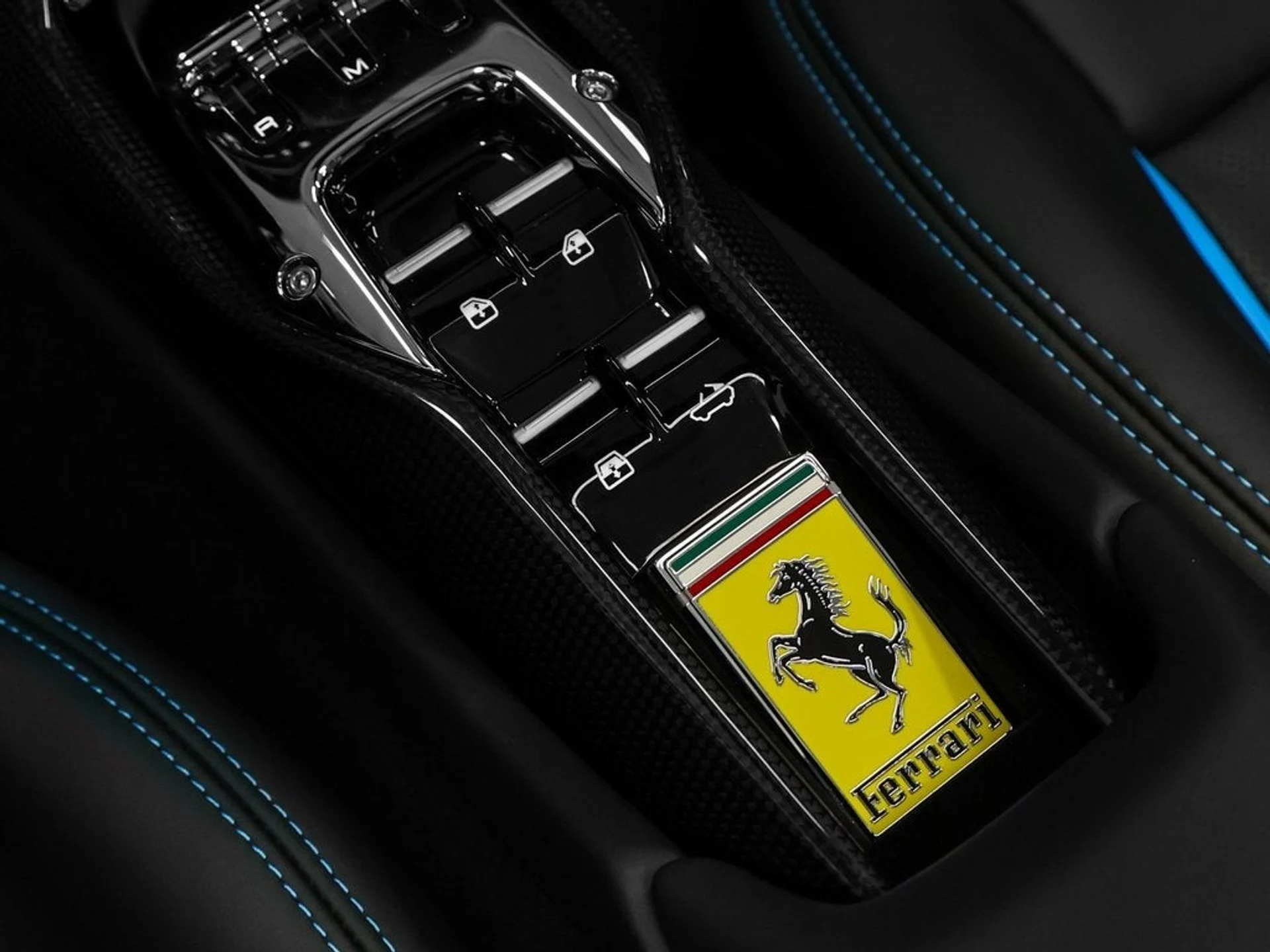 mph056_162915694_57_d4038c79e9