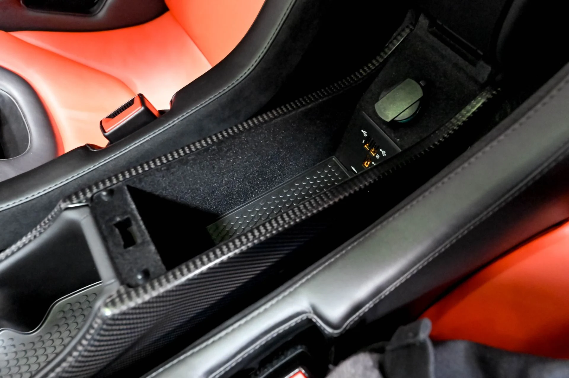 mph056_1665213577_Used_2019_Mc_Laren_600_LT_1780687846_0b90e68e14