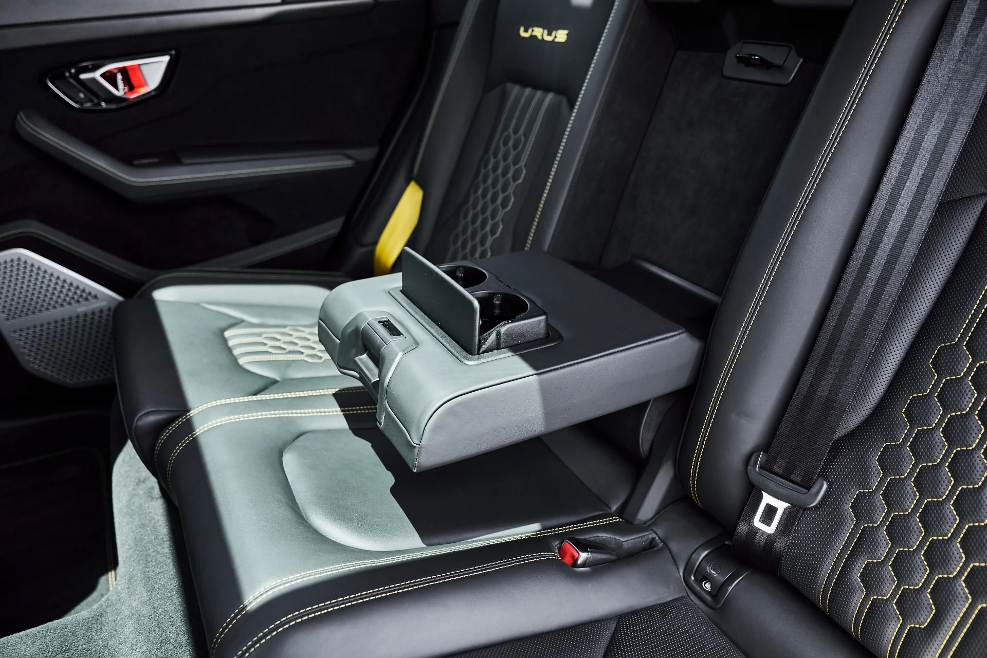 mph056_1690161009_Used_2024_Lamborghini_Urus_Performante_1781228498_fa24fb29c0