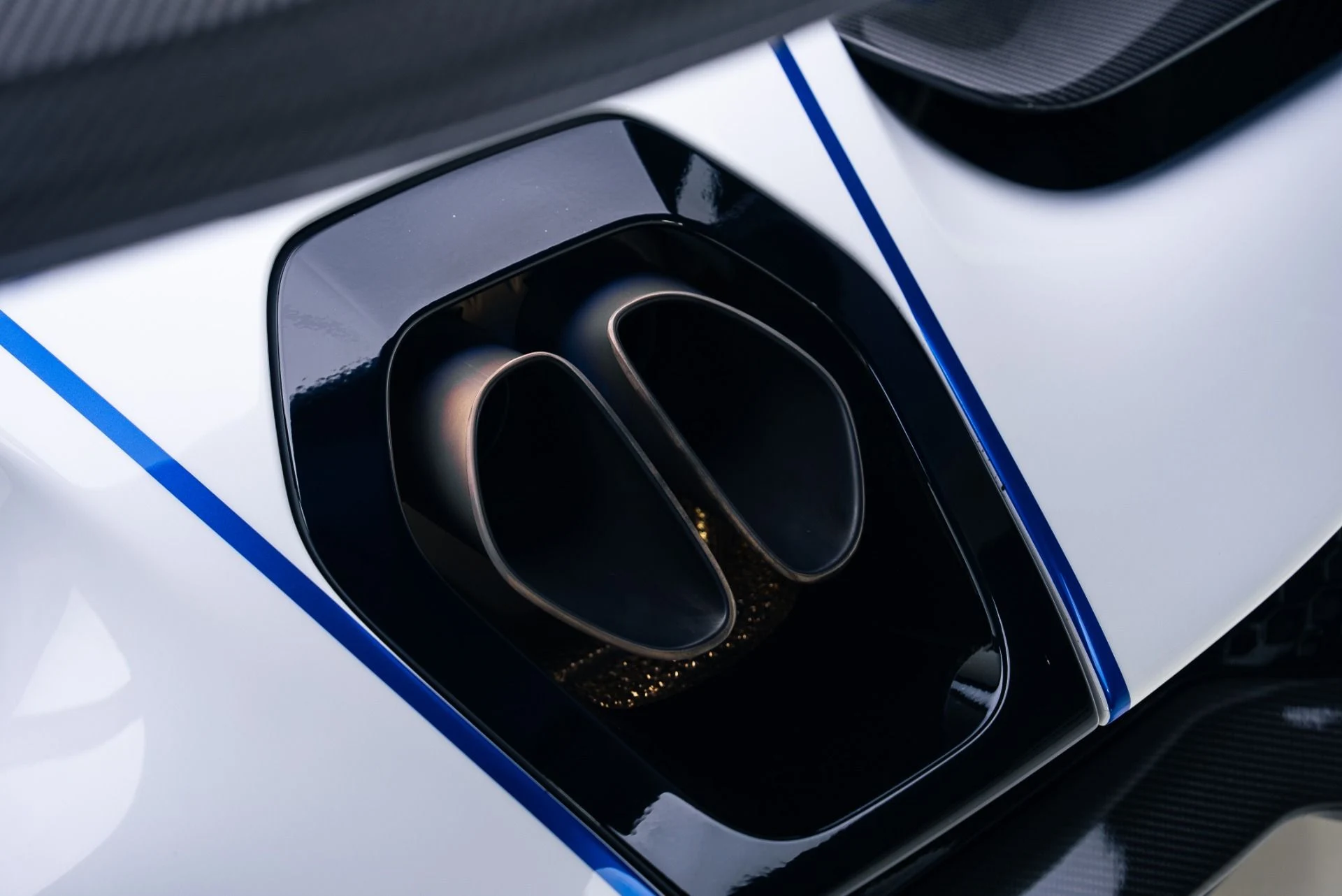 mph056_1719199054_Used_2019_Mc_Laren_Senna_1765845968_995116814f