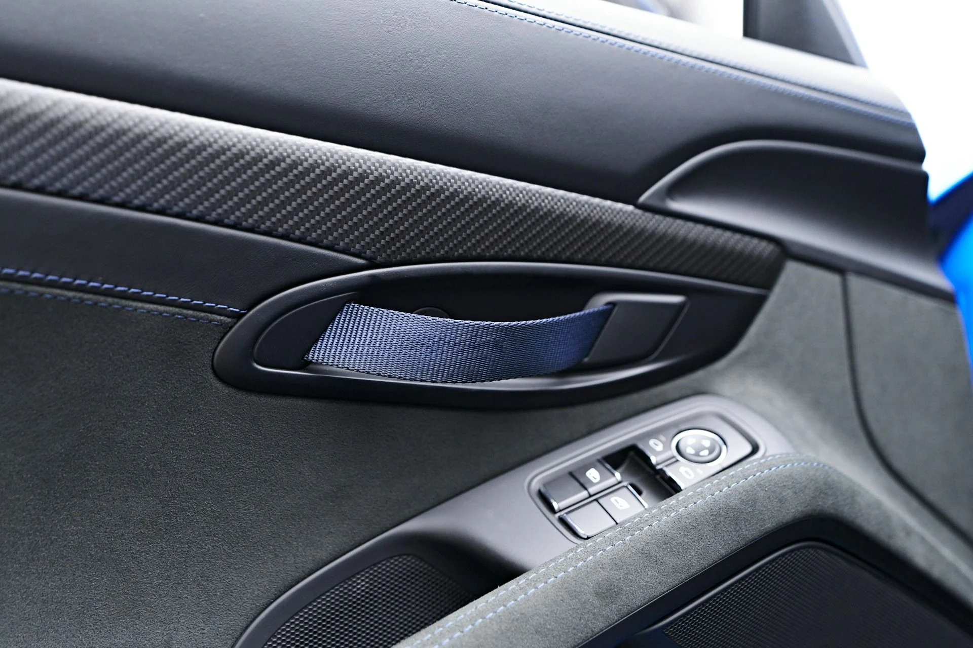mph056_1728791786_Used_2024_Porsche_718_Cayman_GT_4_RS_1757637909_ba5d05b3d0