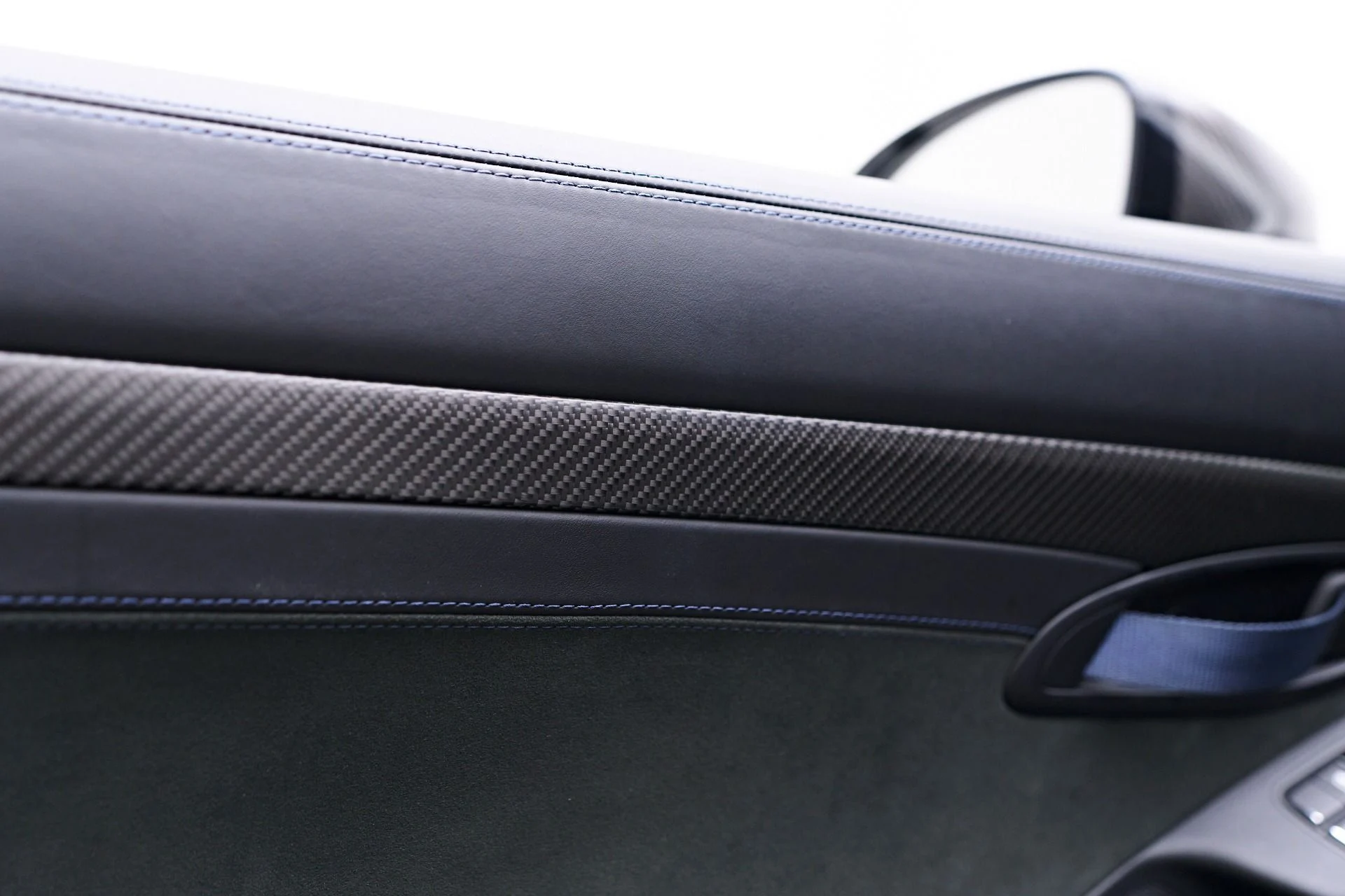 mph056_1736920185_Used_2025_Porsche_718_Cayman_GT_4_RS_1754674090_3aef63b913