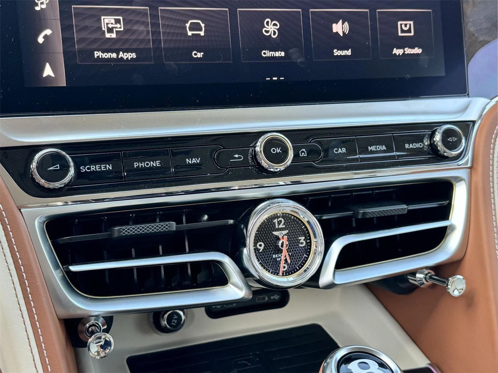 mph056_1783266117_b89ac5da1664703b78d701c6594d5322_94a6e52dd8