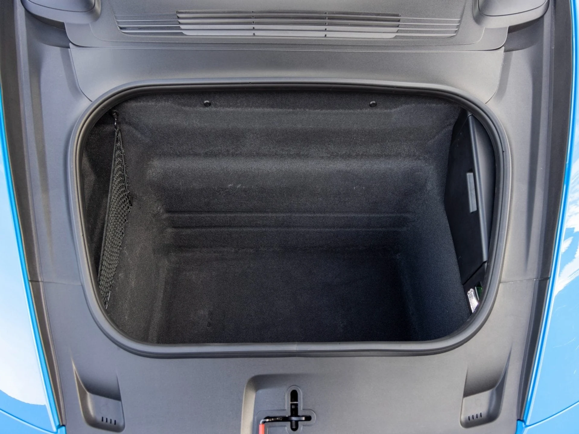 mph056_1791692213_57_0523bf7821