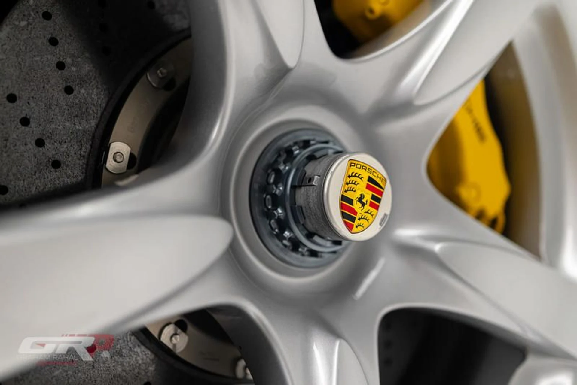 mph056_1818828270_4360_E680_1860_4686_87_F5_0164038435_B3_91e565157d