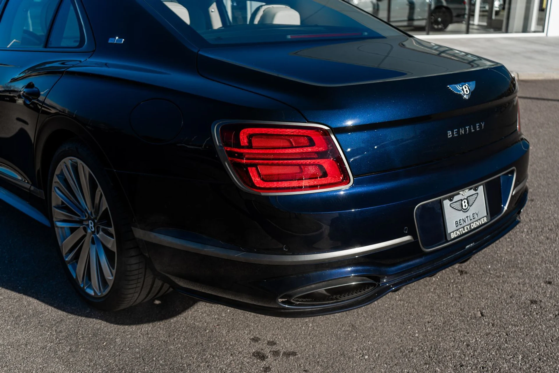 mph056_1825062089_cd714b3c_dd77_4063_b5d5_bbaa5297b3db_df9f7edf1b