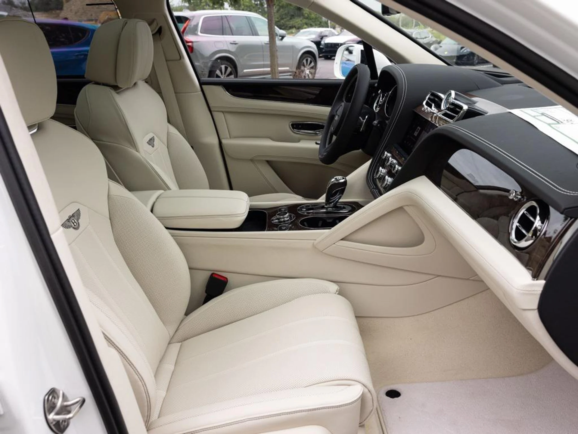 mph056_1834261528_444557824_688defb4b8367c48735ada21_b790d833fa