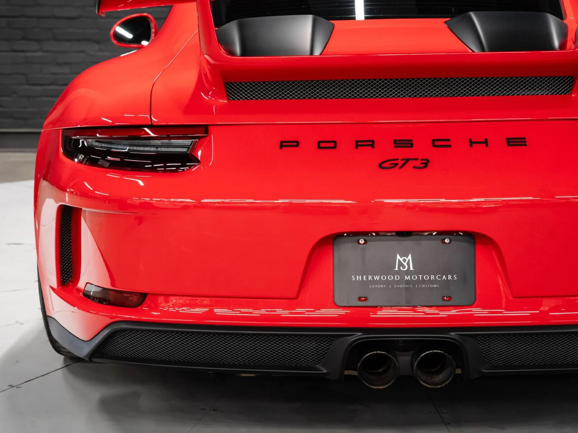mph056_1835610684_porsche_911_2018_7354b7db00