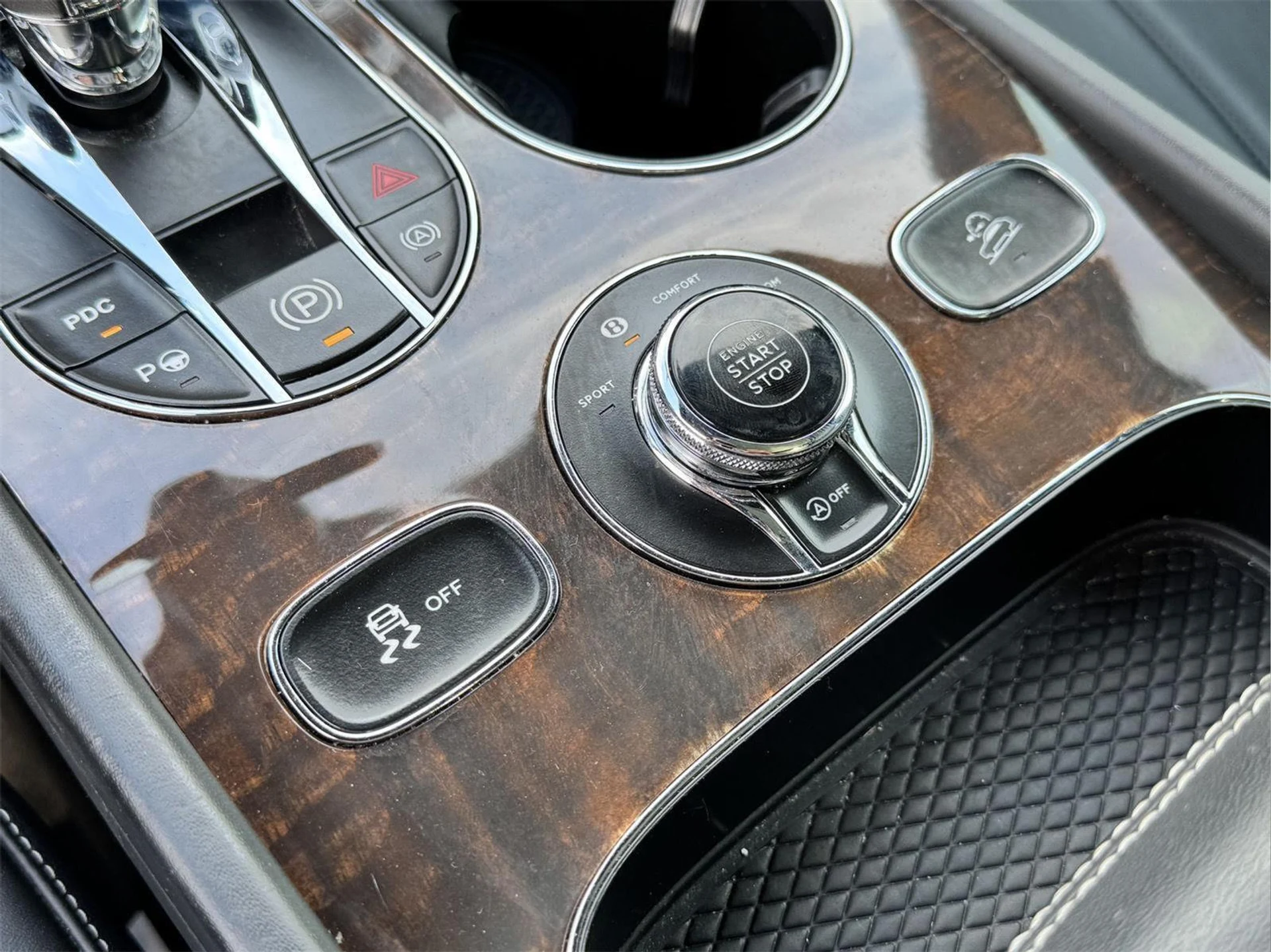 mph056_1842514376_9251004c16d42e54789ebe8903668652_6a3b27455b