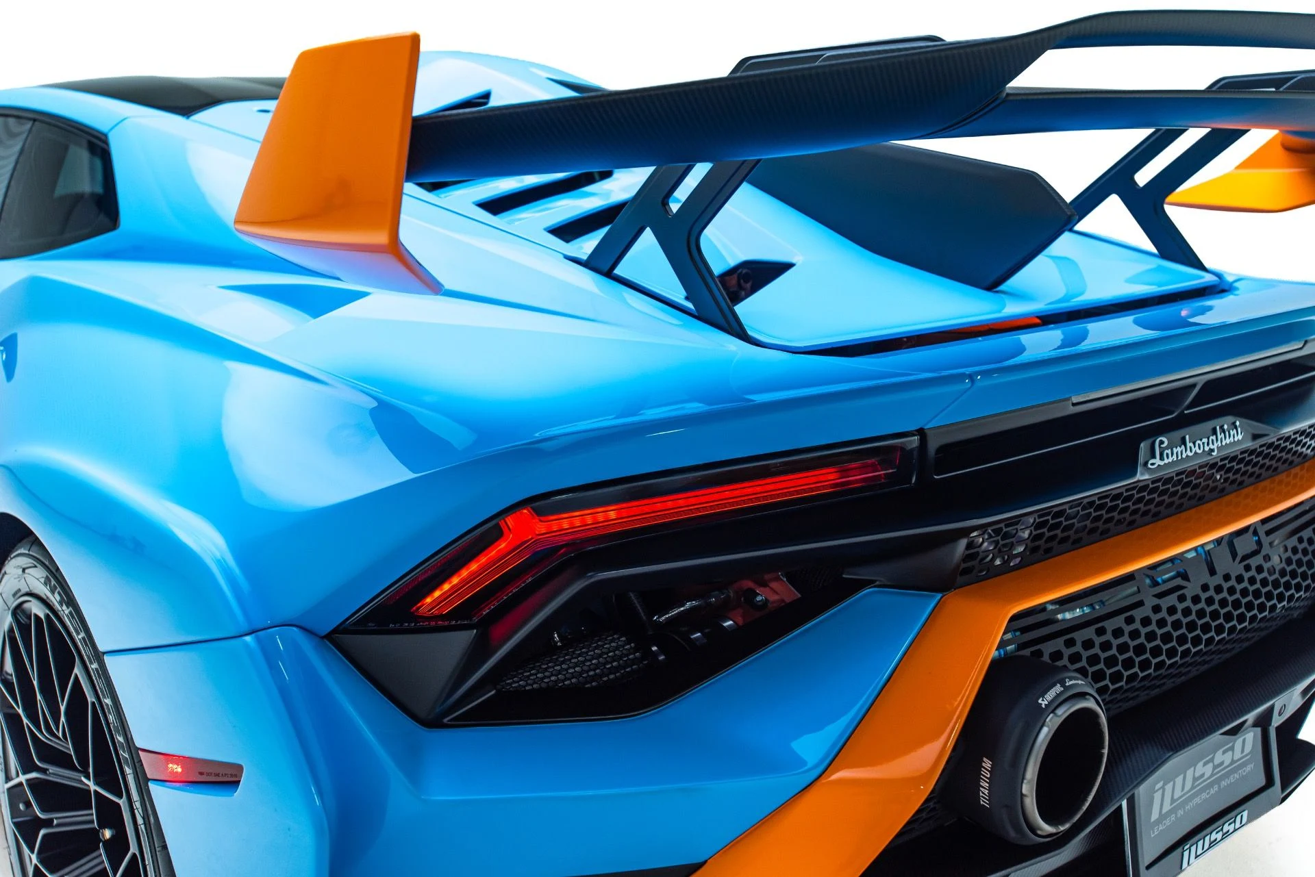 mph056_1851965853_Used_2024_Lamborghini_Huracan_STO_Alpha_10_Twin_Turbo_1786644416_8afb24bde2
