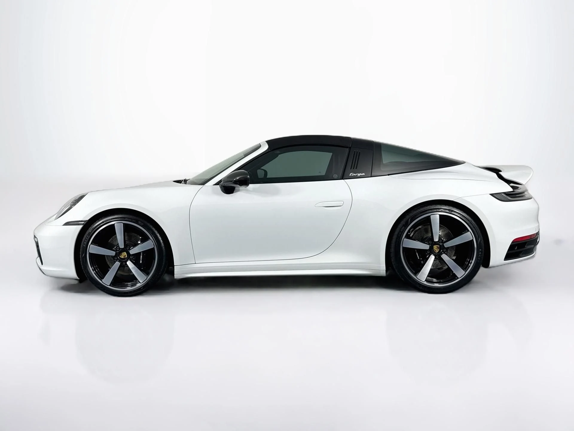 mph056_1888623387_Used_2021_Porsche_911_Targa_4_S_1789669382_c12121dab4