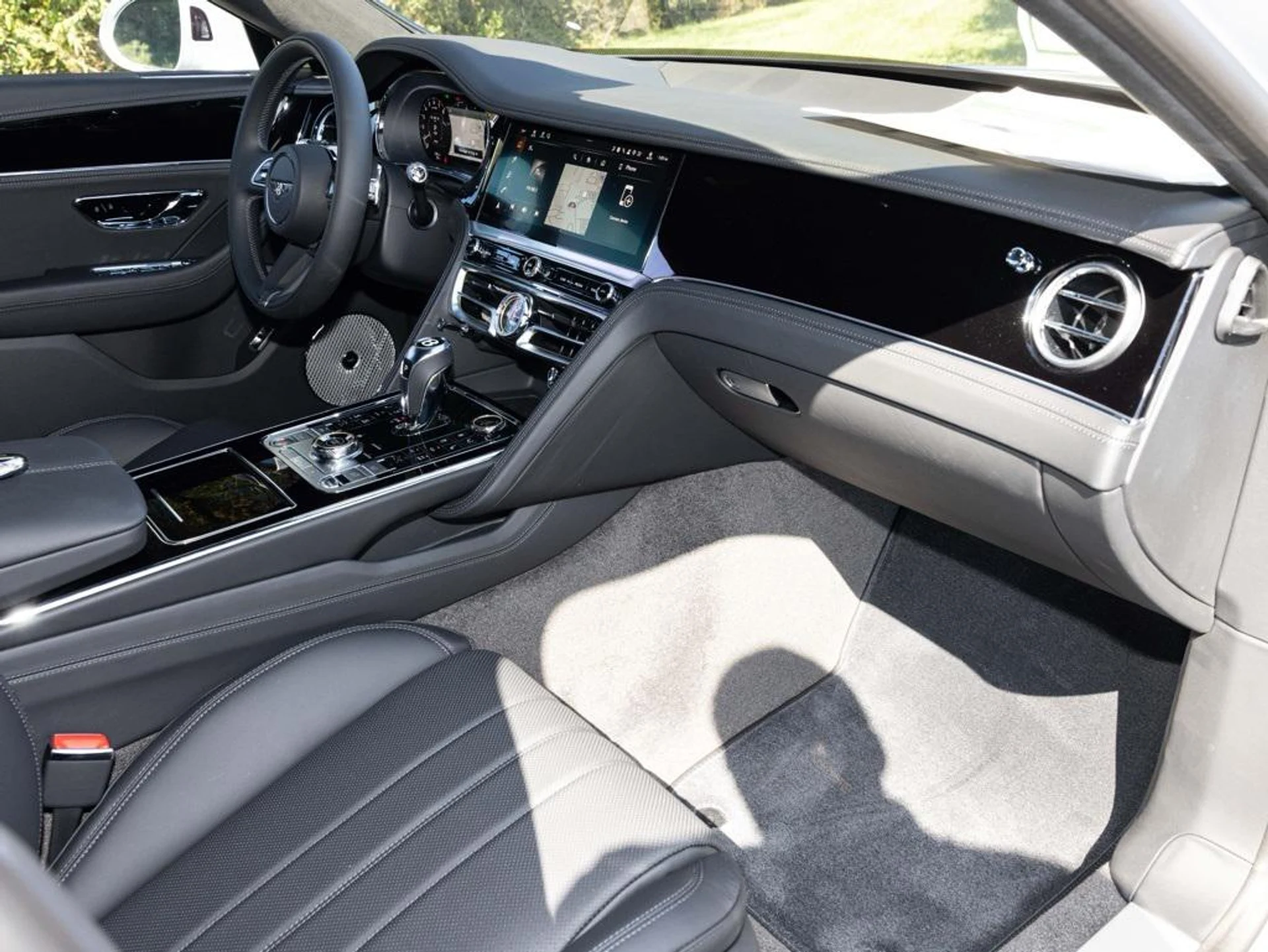 mph056_1941017144_465279750_68f229dcc83056c645fcfec8_dee2787974