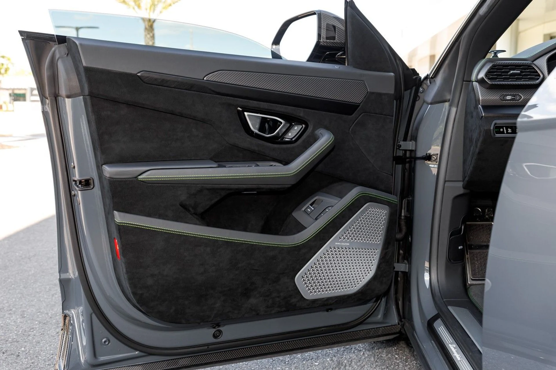 mph056_1948688483_667_p58_l_7af5ae2de0