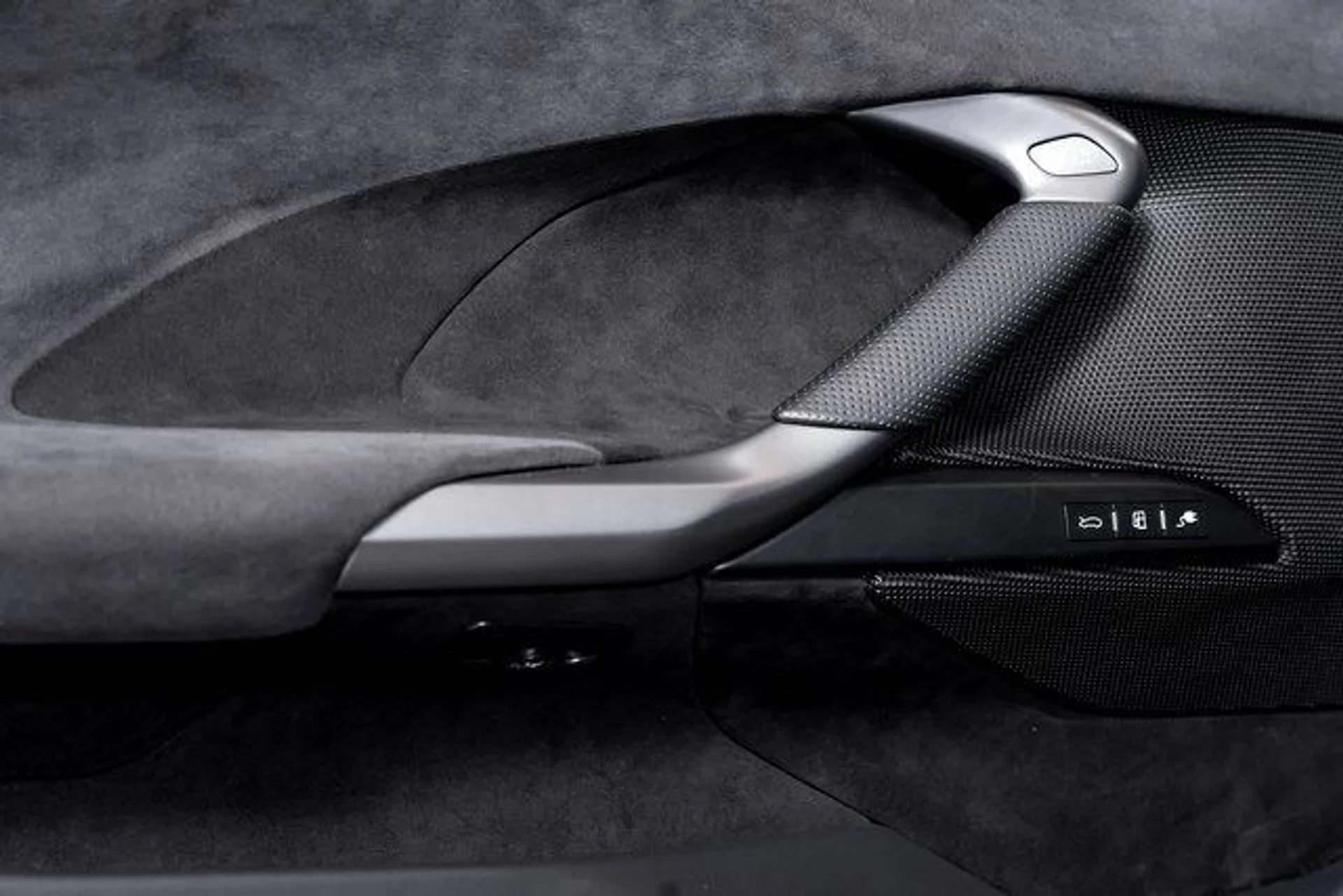 mph056_1976316783_878ded2077c0b3060b89eb7da9357bb1x_f4cdf684f5