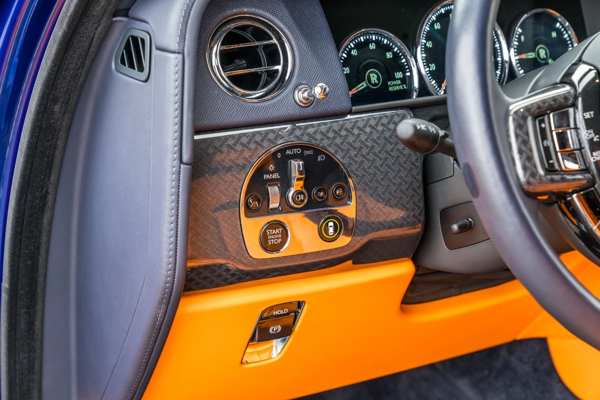 mph056_1983550206_Used_2023_Rolls_Royce_Black_Badge_Cullinan_1772494379_74bcb9128a