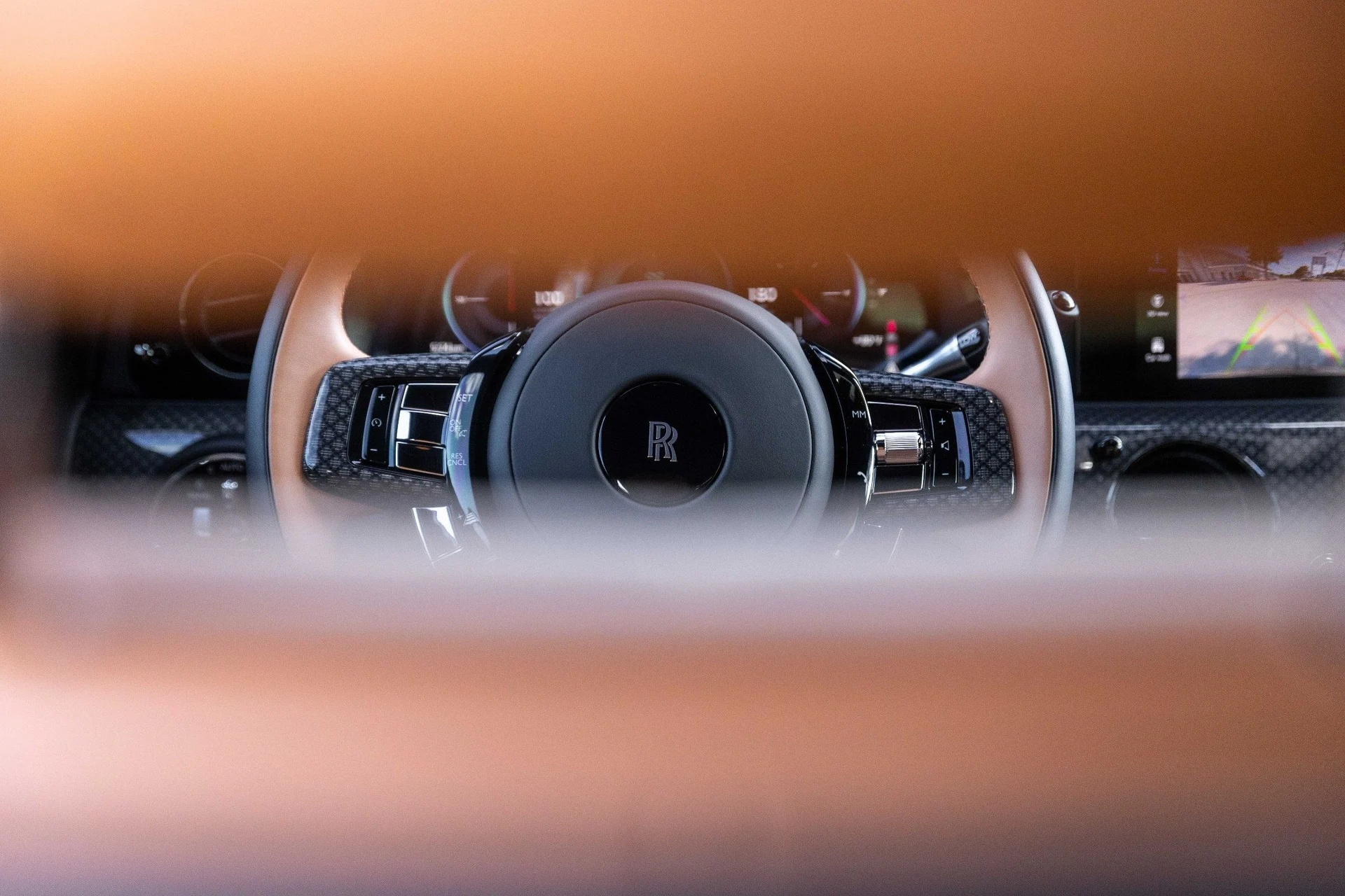mph056_2017861554_Hi_Tech_Luxury_Imports_LLC_SCA_33_GZ_02_SU_231470_image_56_9828b48b05