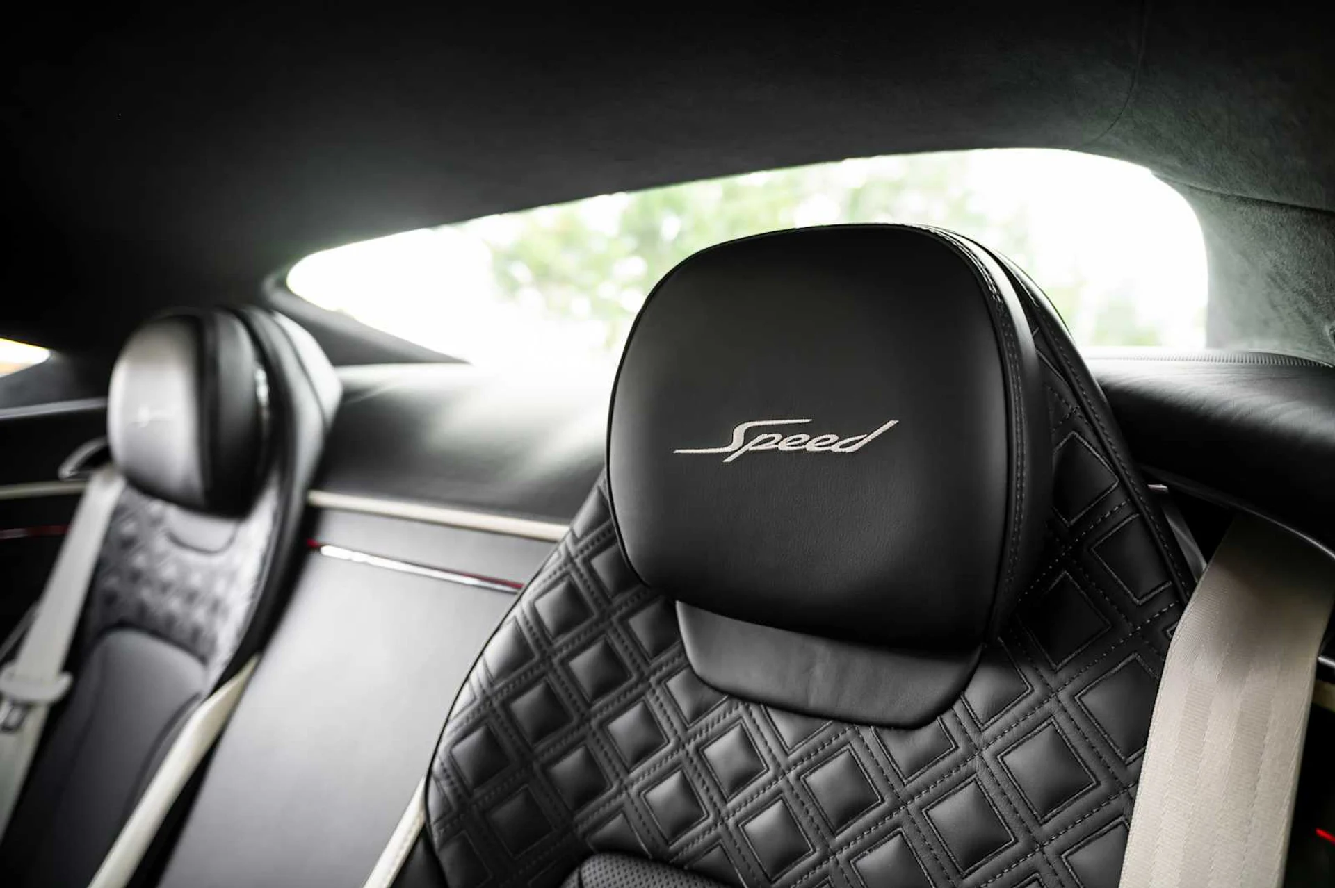 mph056_2041831269_44676cea3beb952a23781b04888cc066x_cc5a60a59e