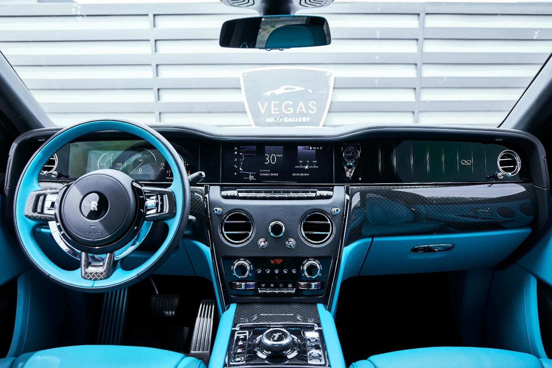 mph056_2068574594_Used_2025_Rolls_Royce_Cullinan_Black_Badge_1774912551_0ce0e7fbc9