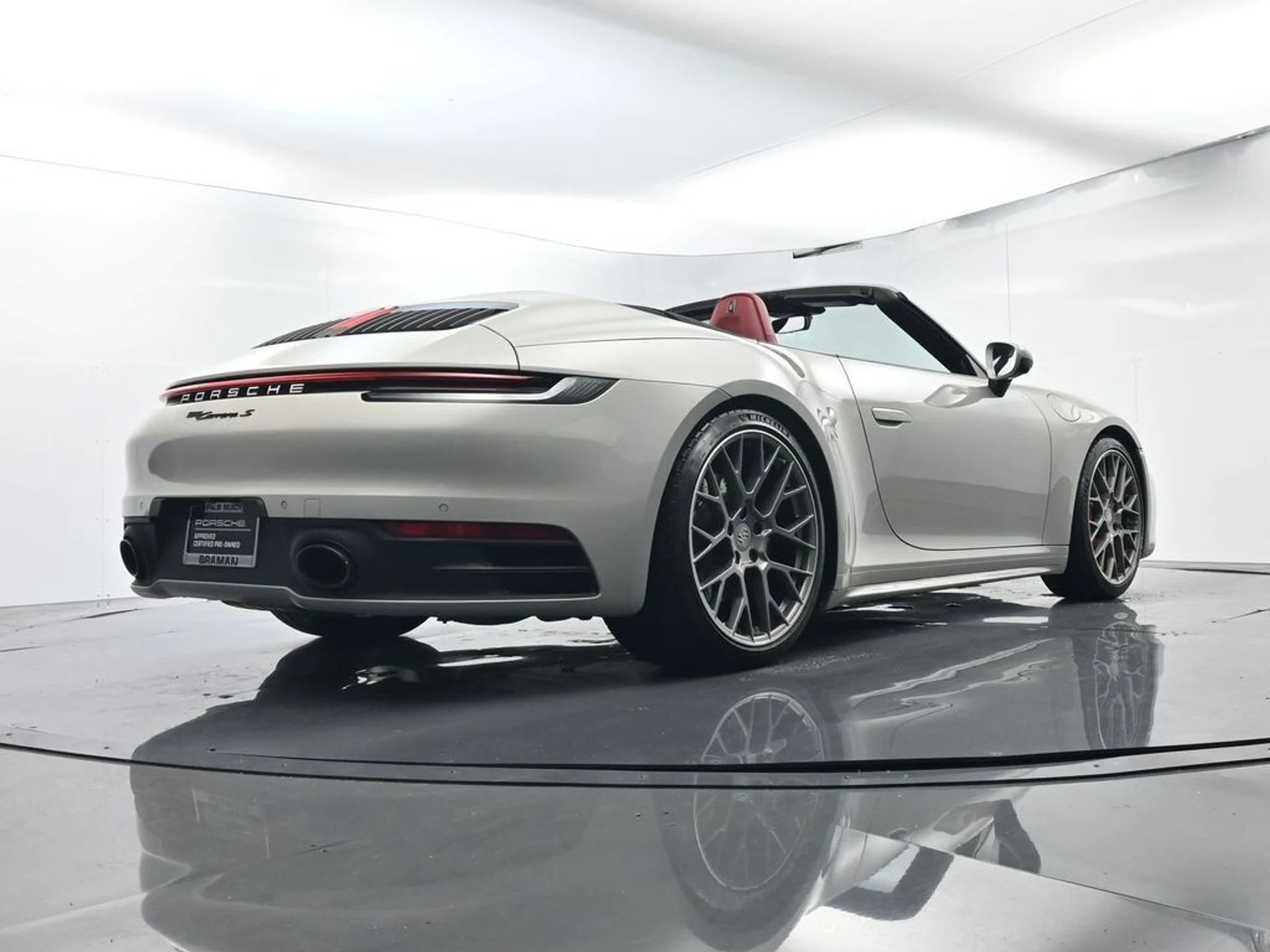 mph056_2082650561_10939f1fb8db88f4307f9f174b3533e5_4281d81f7c