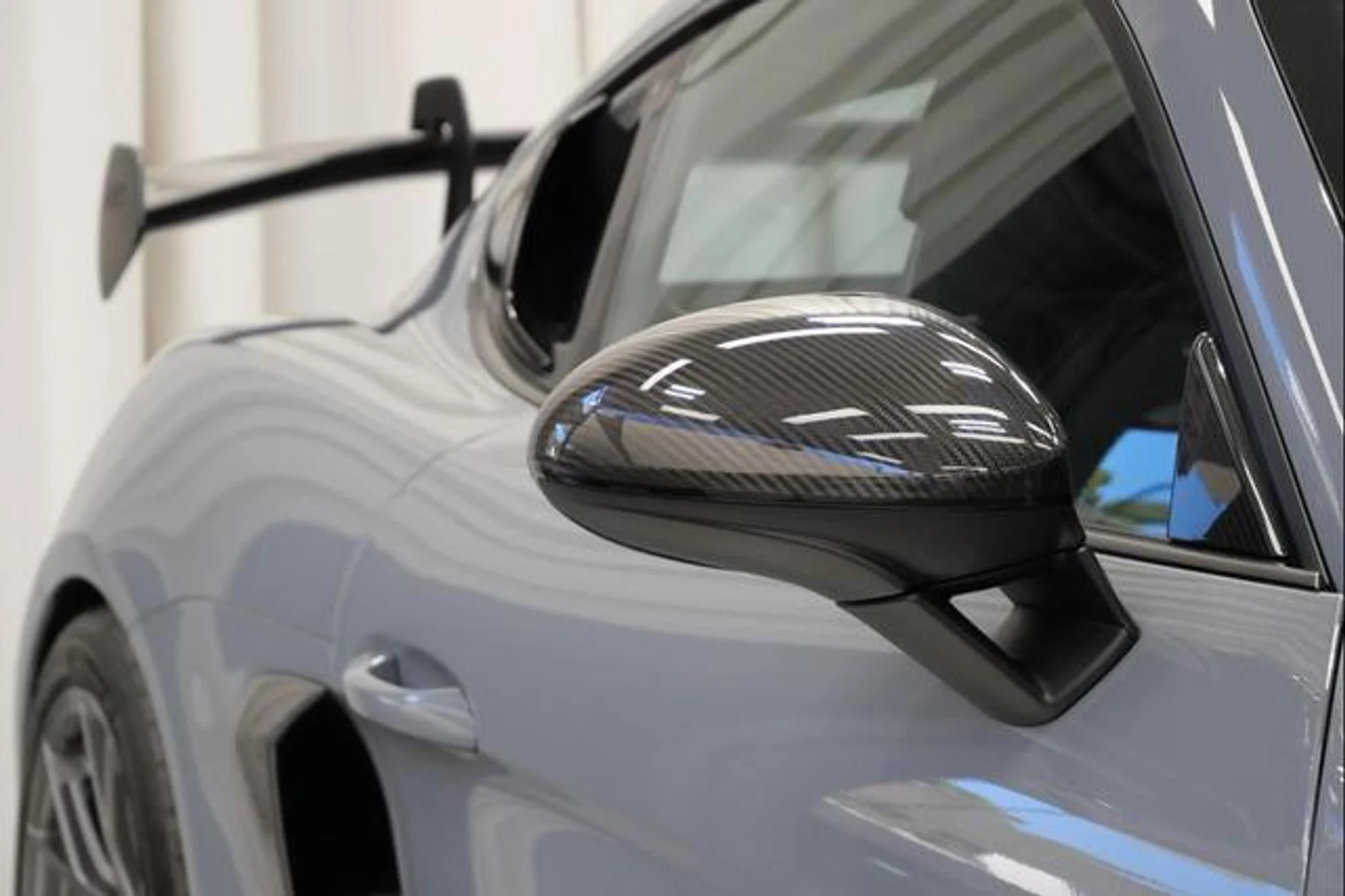 mph056_2084638440_Ia_Uwe_VYJF_Jirrh_R_Ki2_Tr5ykg2xc_6fbb57af03