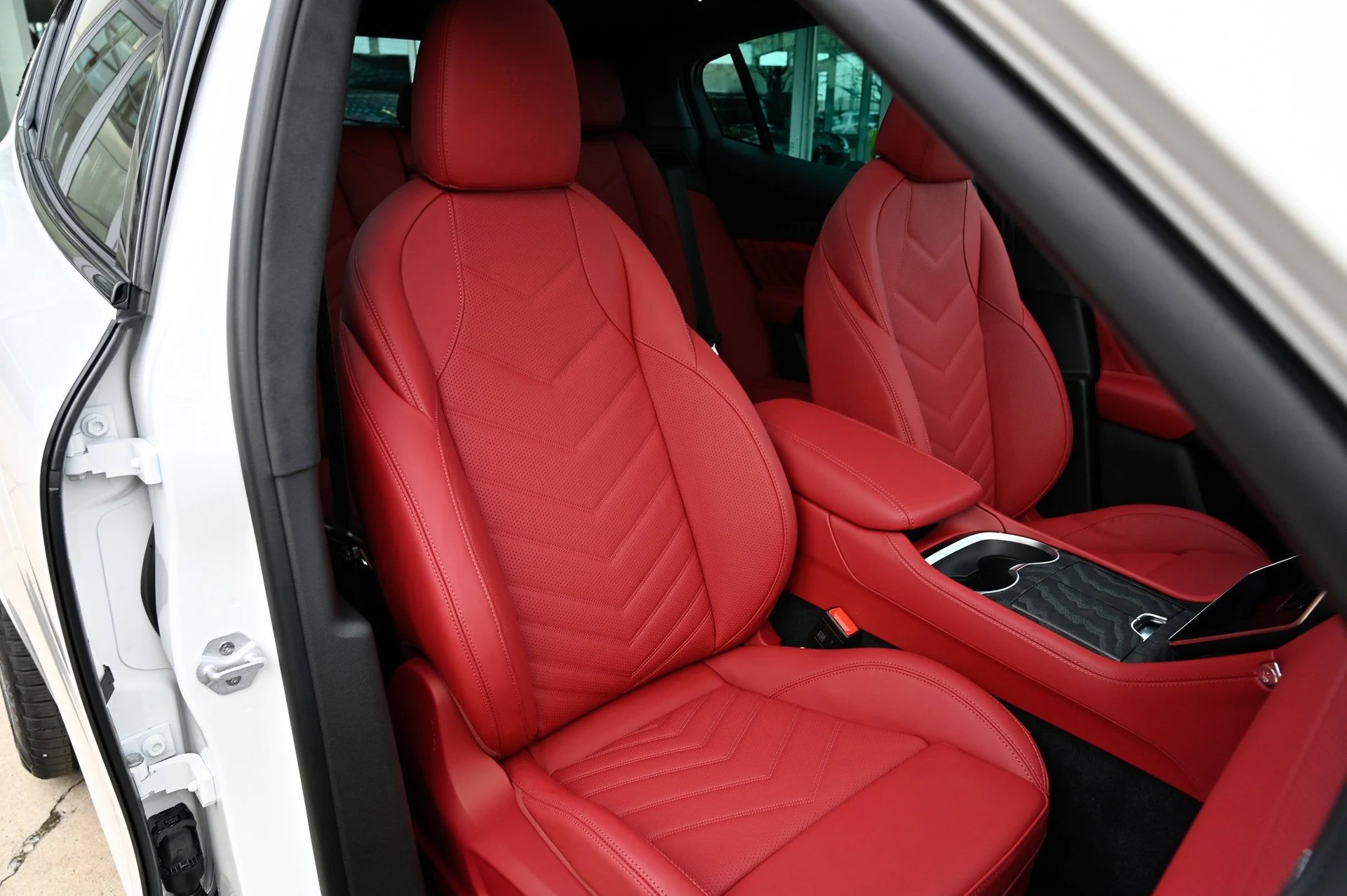 mph056_2098225928_f1d64b3a4d894679a0ddd7e248949253_cc98905731