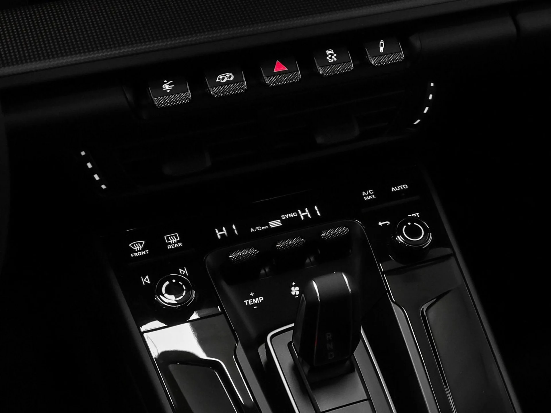 mph056_2099532467_57_28fcbe32a4