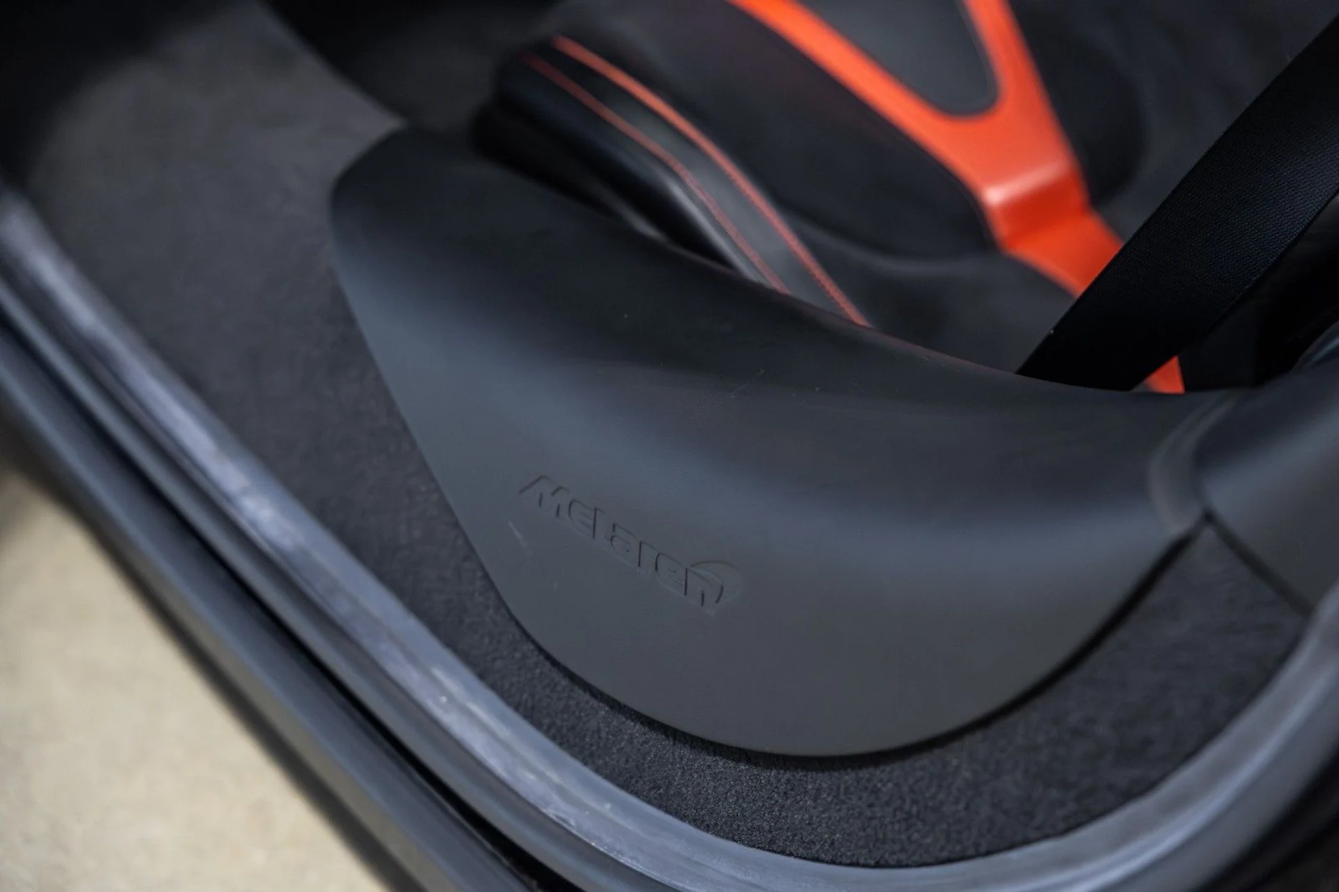 mph056_2110455729_VA_59604281cc