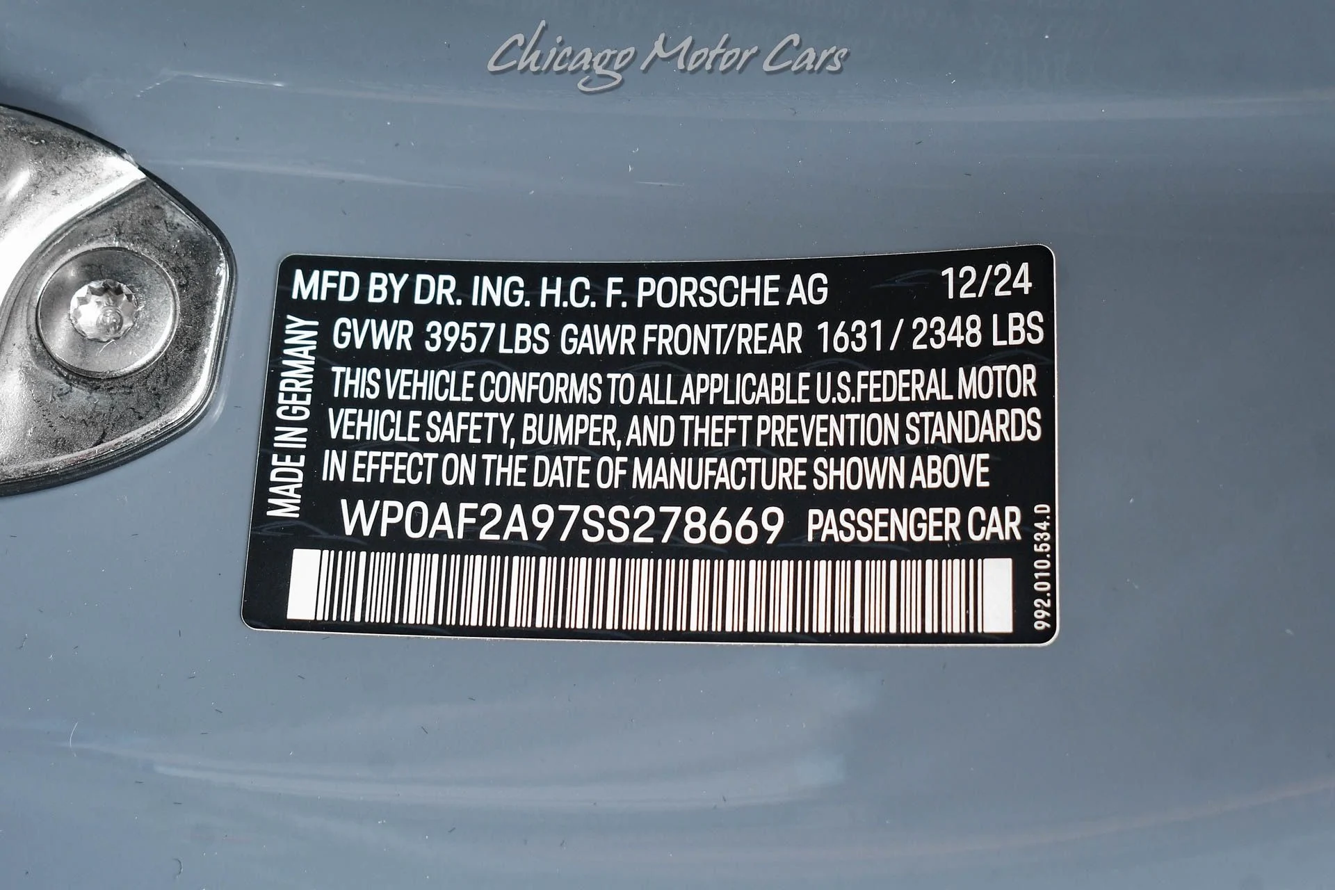 mph056_2116948219_13216_p57_l_633b7aee80