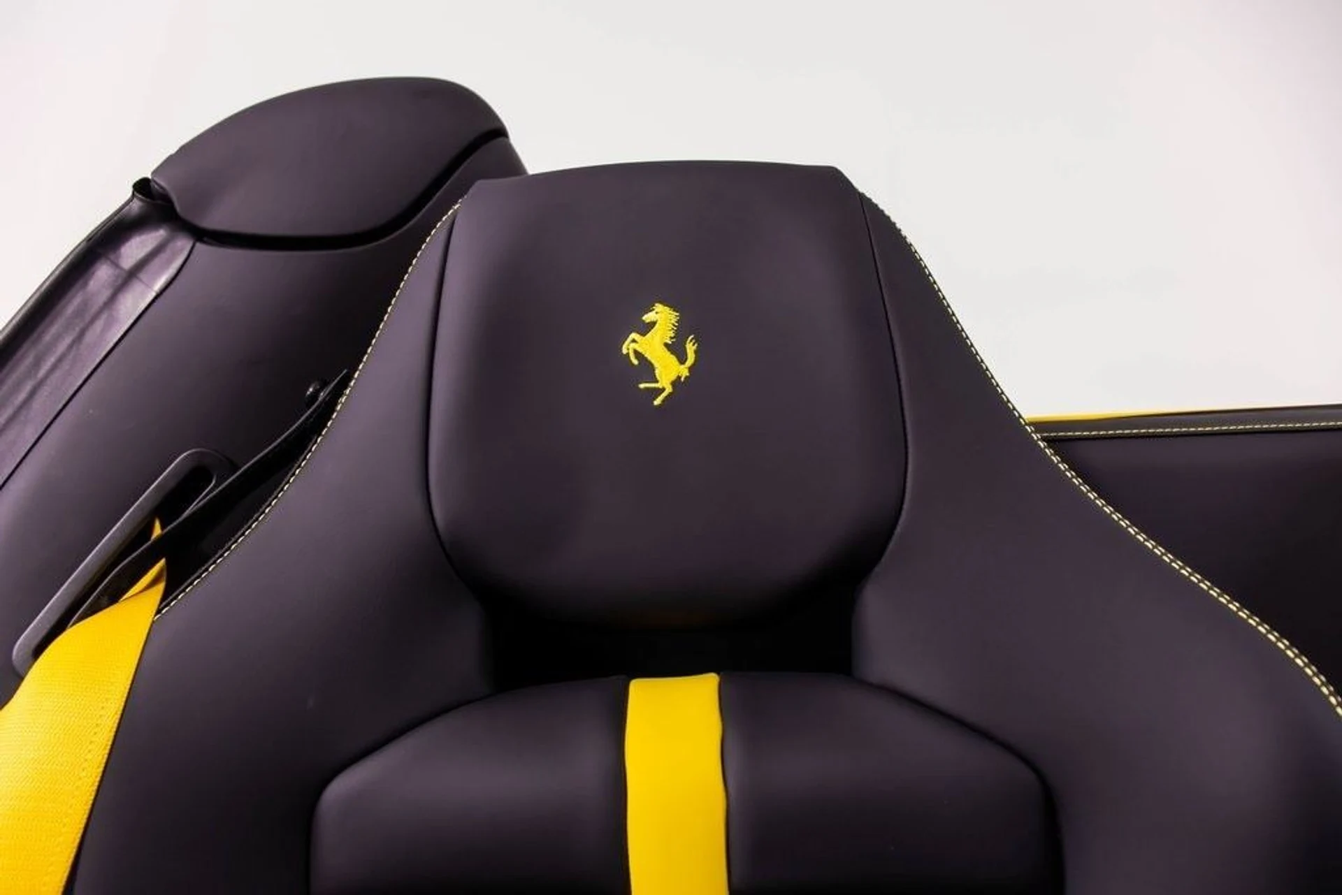 mph056_212167070_da4e87026008d2a831311378c400f269x_e594a3ab3d