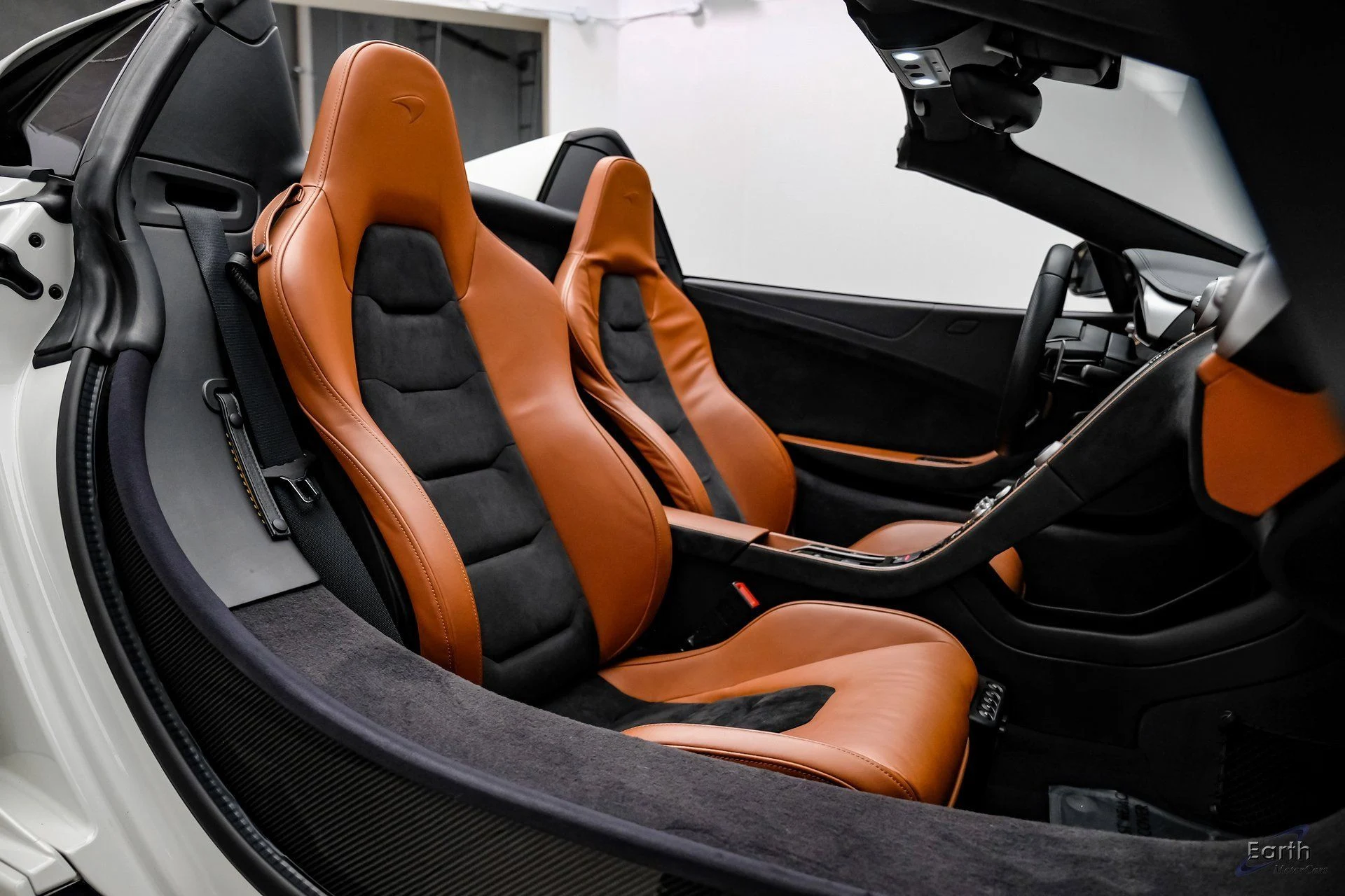 mph056_2122089080_1059b04ebcc364d412b7bc202324d781x_32290c5710