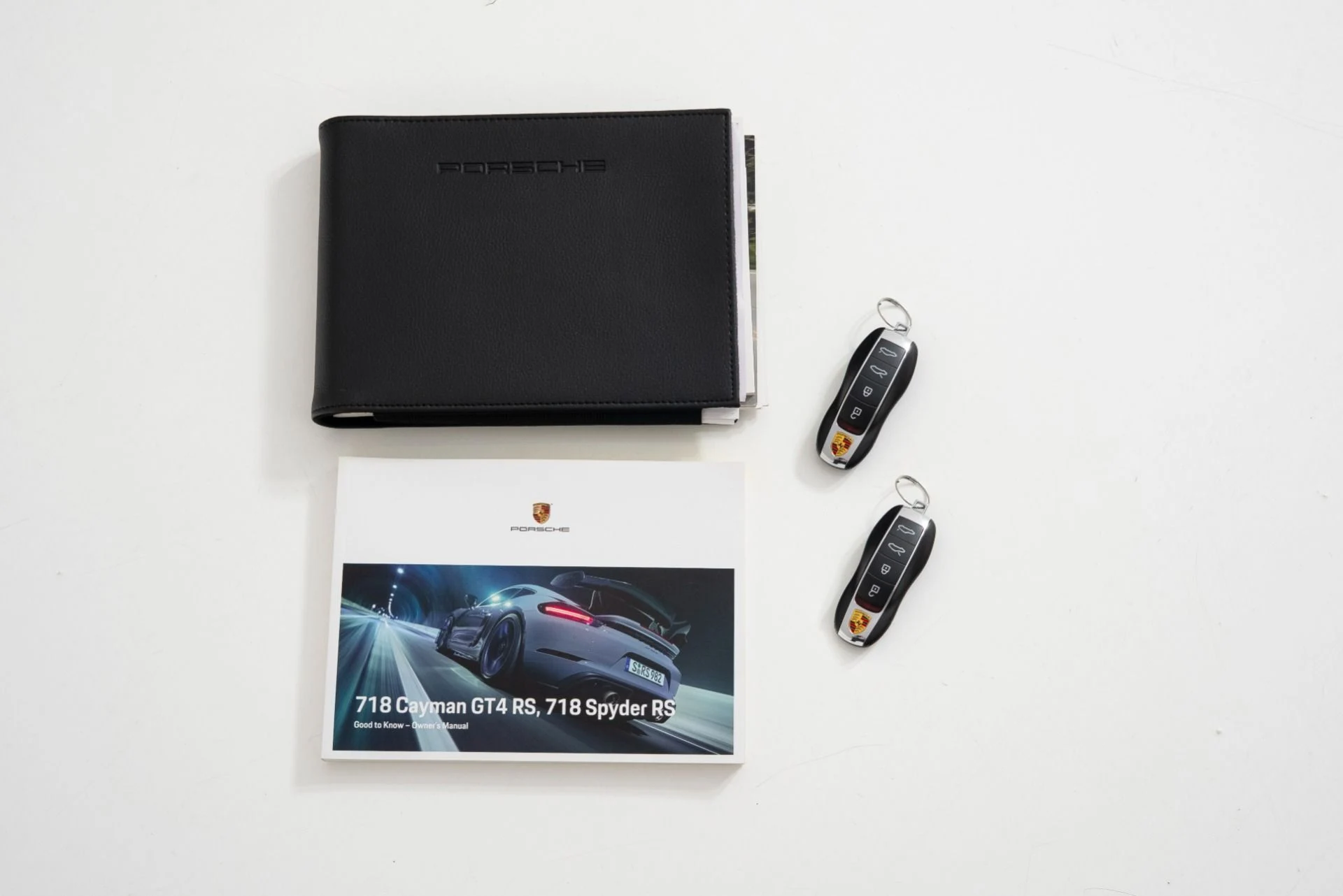 mph056_2140068691_Used_2024_Porsche_718_Cayman_GT_4_RS_1750205694_6bd16a519a