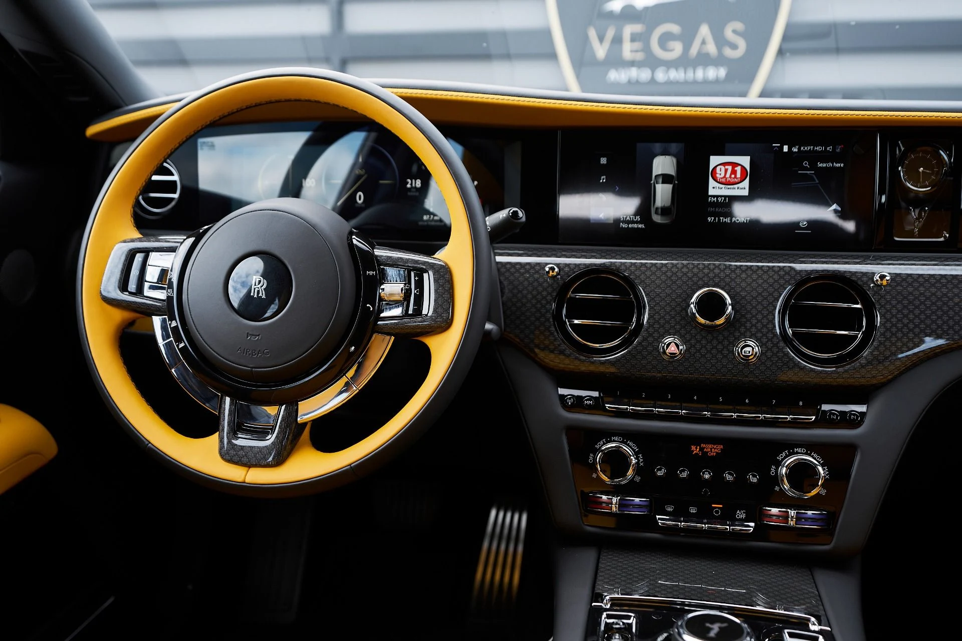 mph056_2153026150_Used_2025_Rolls_Royce_Ghost_Black_Badge_1763167834_5a9a3125a0