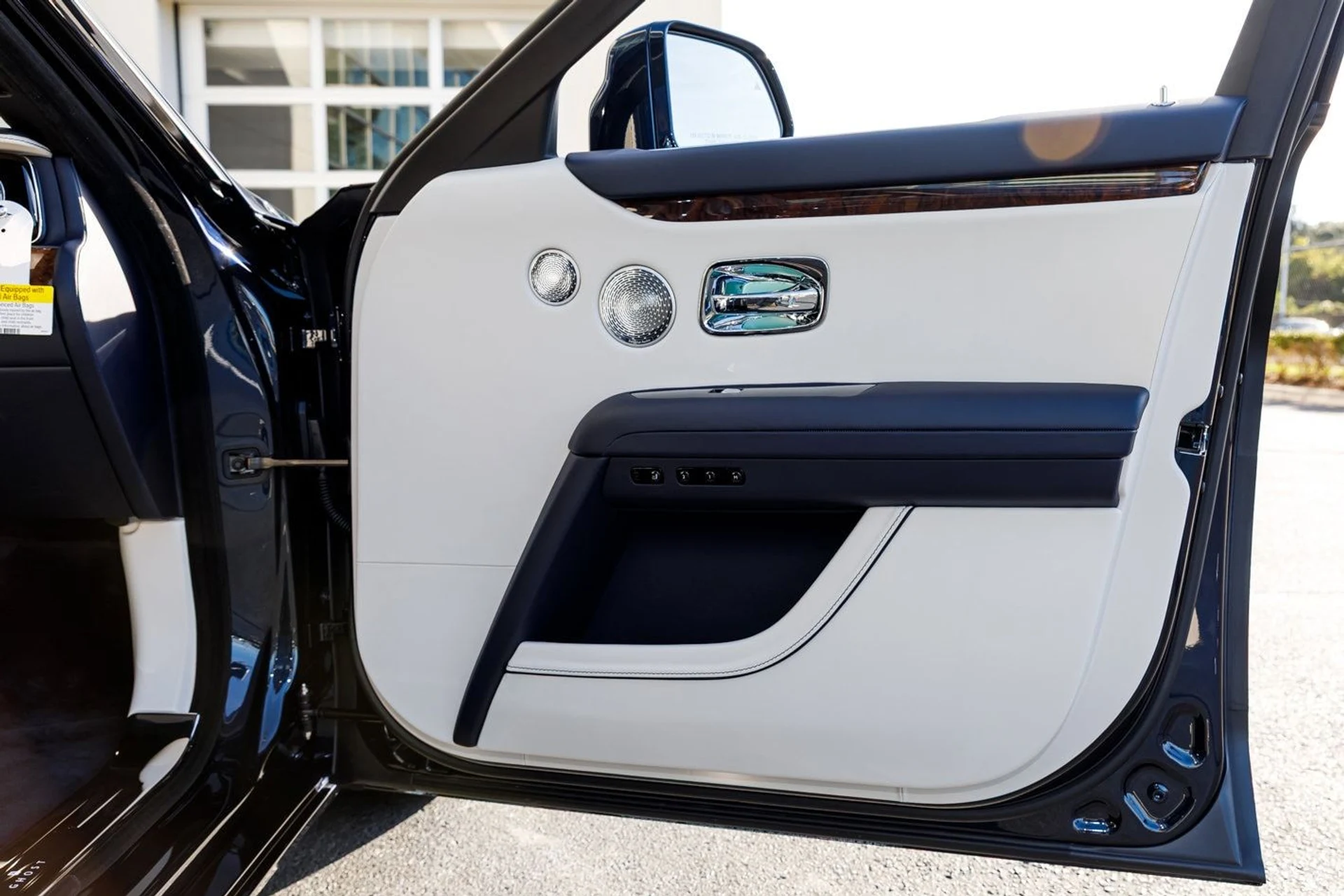 mph056_2157487704_a4a466c57d24657060e040ef92eb6e91x_4a292b25e2