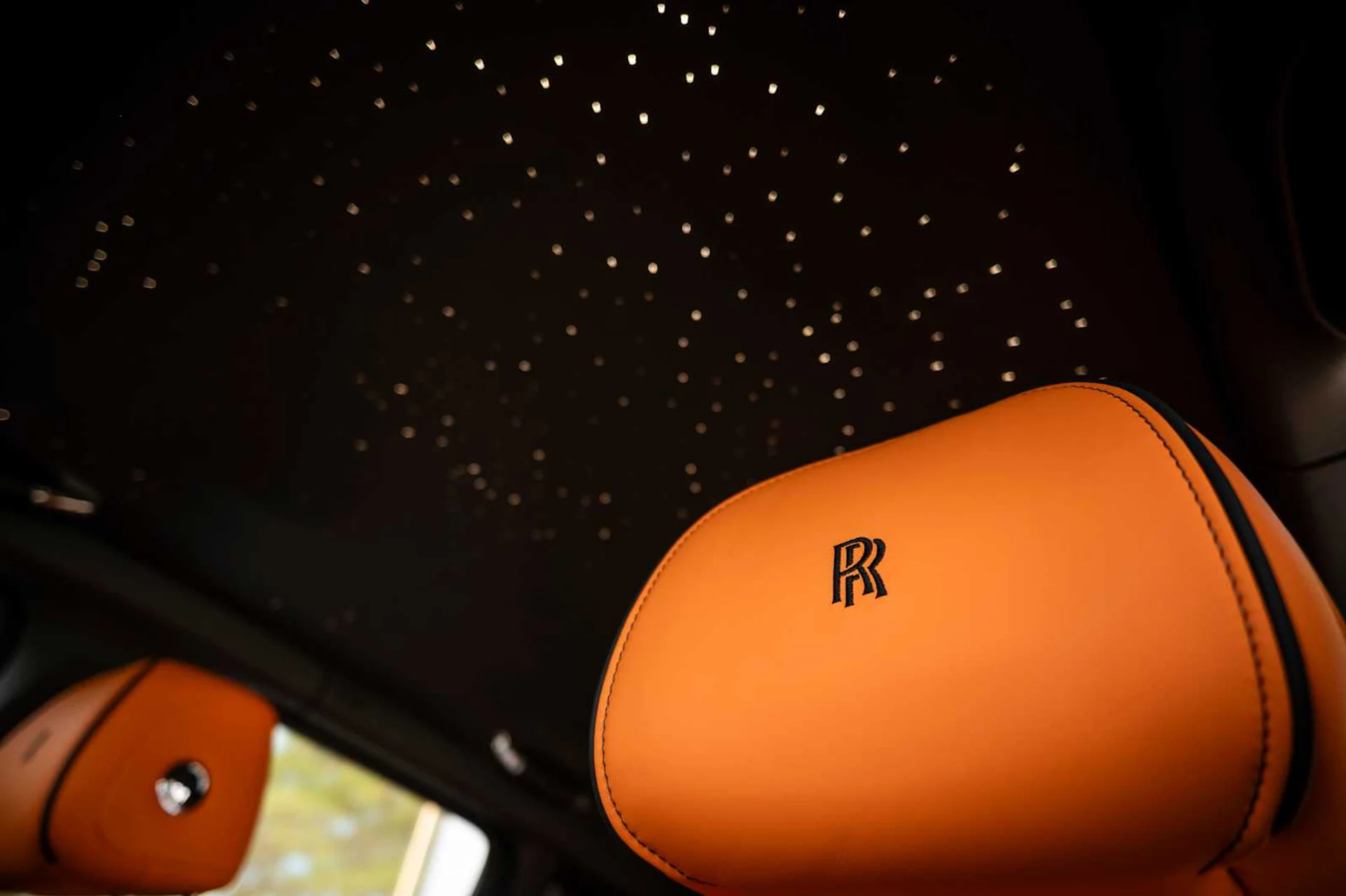 mph056_2166144276_914826cee49c61473b8c6a2a563a1e55x_b3ae173ba3