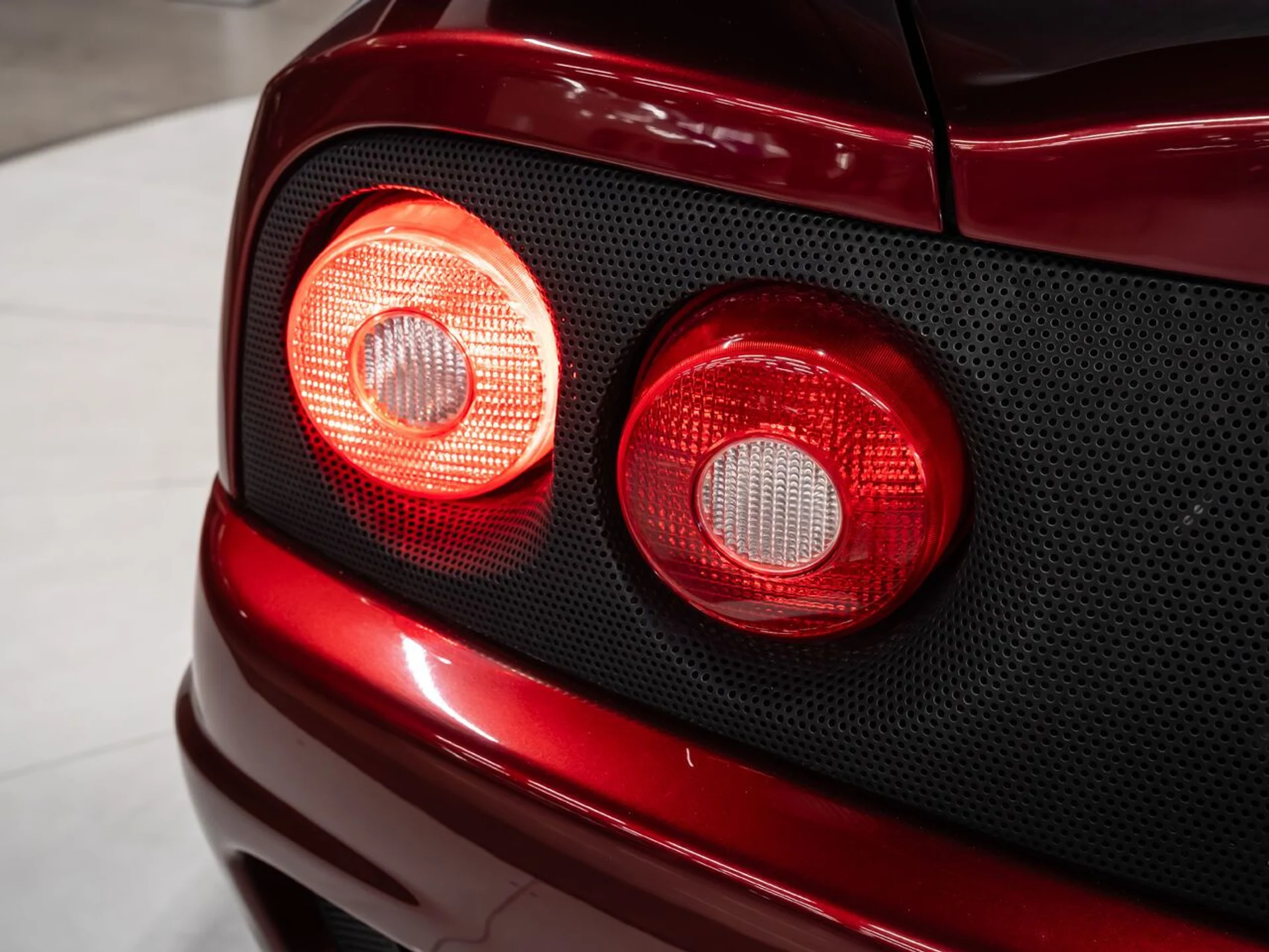 mph056_2176089684_ferrari_360_2004_172ff3340f