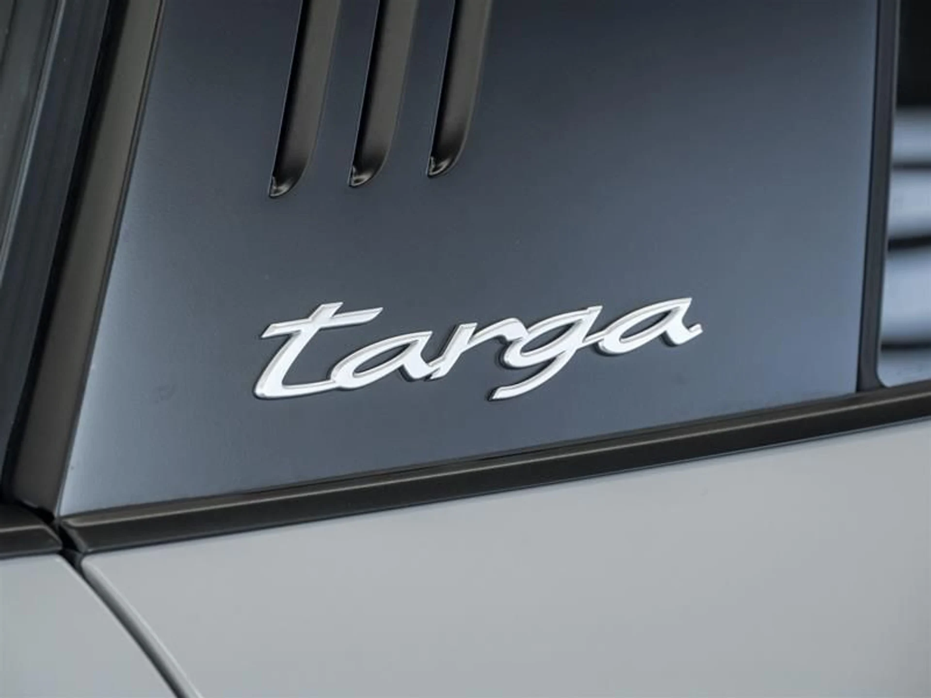 mph056_2179795834_11789958_1607455728_95a6488b3d