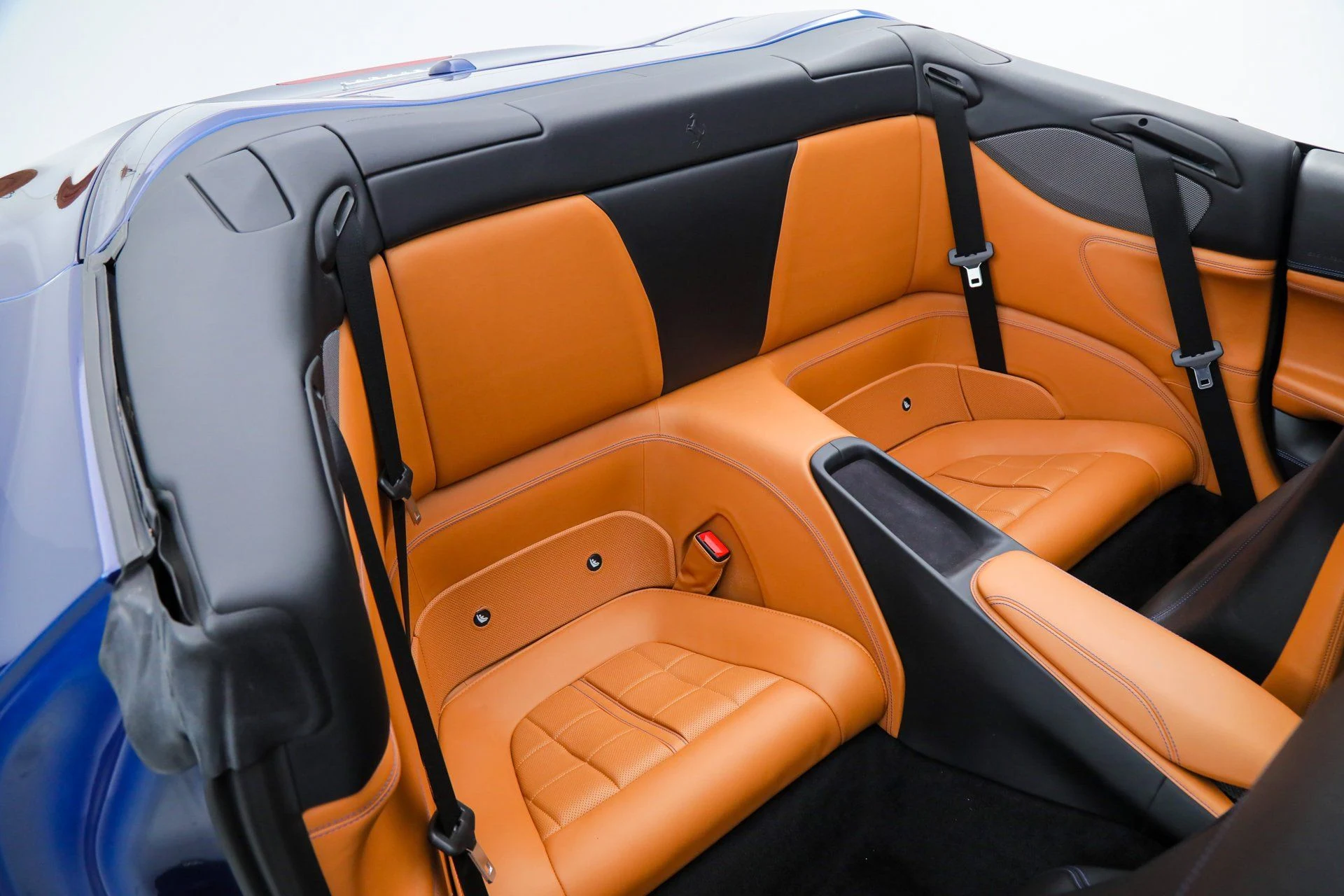 mph056_2189260639_7111e1044ccd50d9267dd825195be441_7a2c4025a6