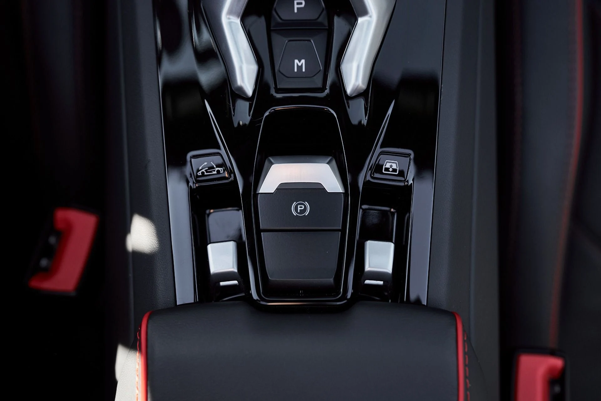 mph056_2200464780_Used_2022_Lamborghini_Huracan_EVO_Base_1761357654_6d402d1fdd
