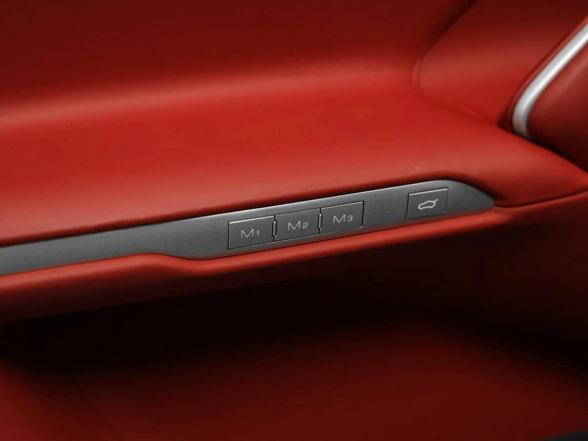 mph056_2206491215_57_503cb7a1b0