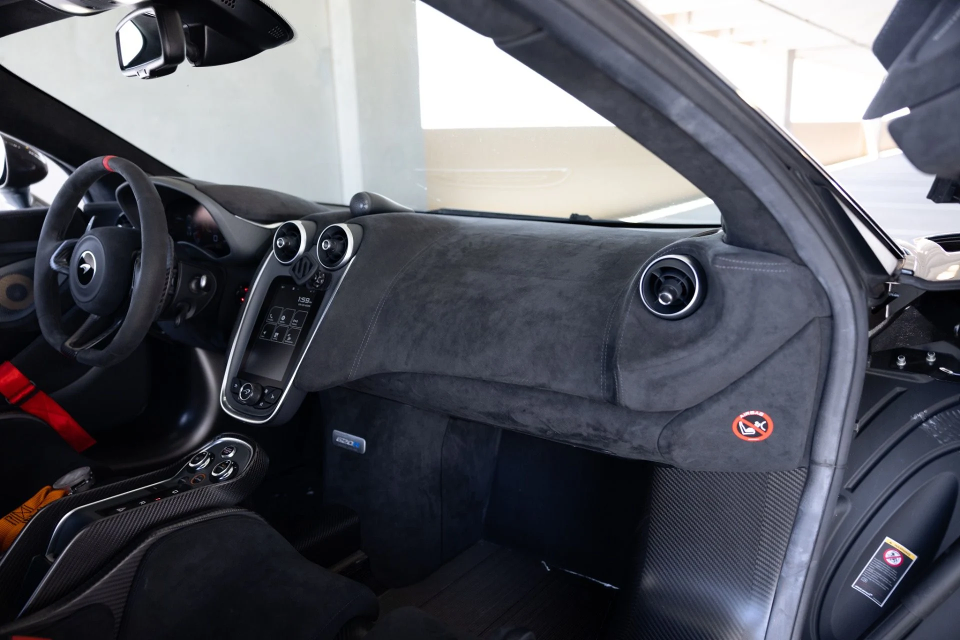 mph056_2229739374_Used_2020_Mc_Laren_620_R_1785795567_5f02f7efdf