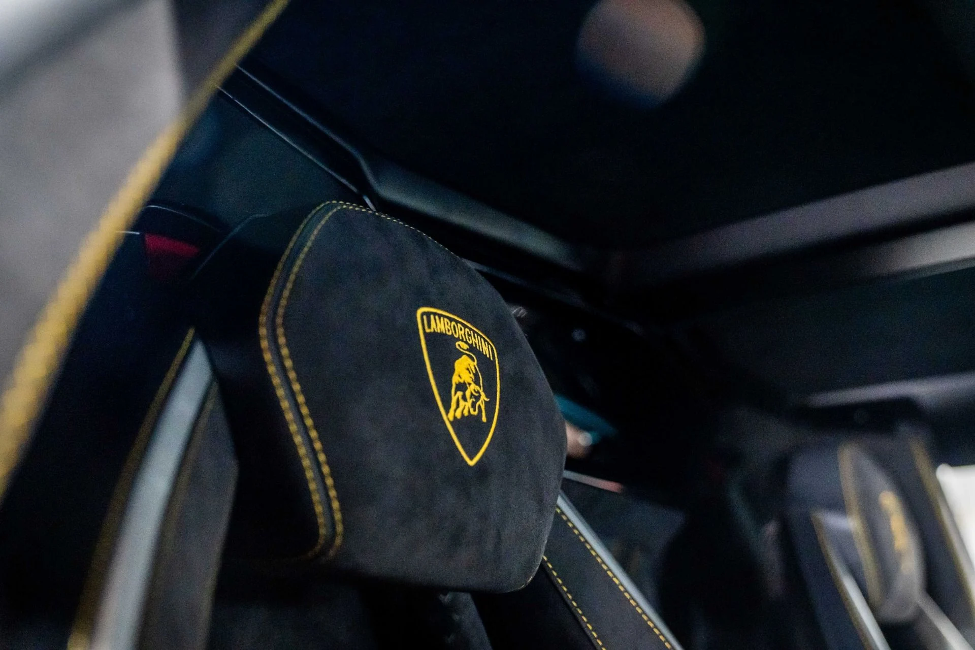 mph056_223698997_Used_2022_Lamborghini_Aventador_LP_780_4_Ultimae_BLU_GLUACO_F1_Brilliant_Exhaust_1766165841_38d0822704